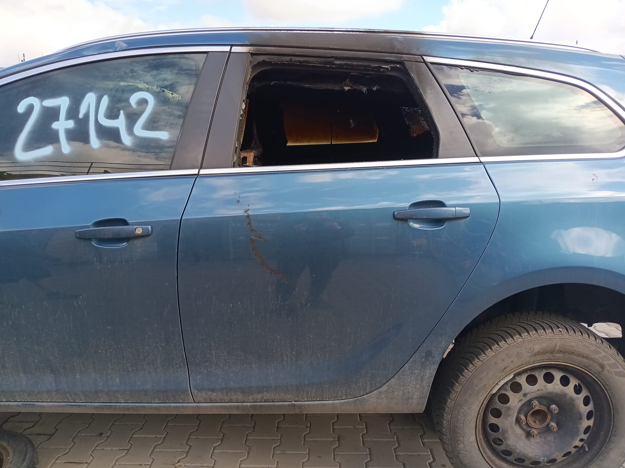left_rear_door