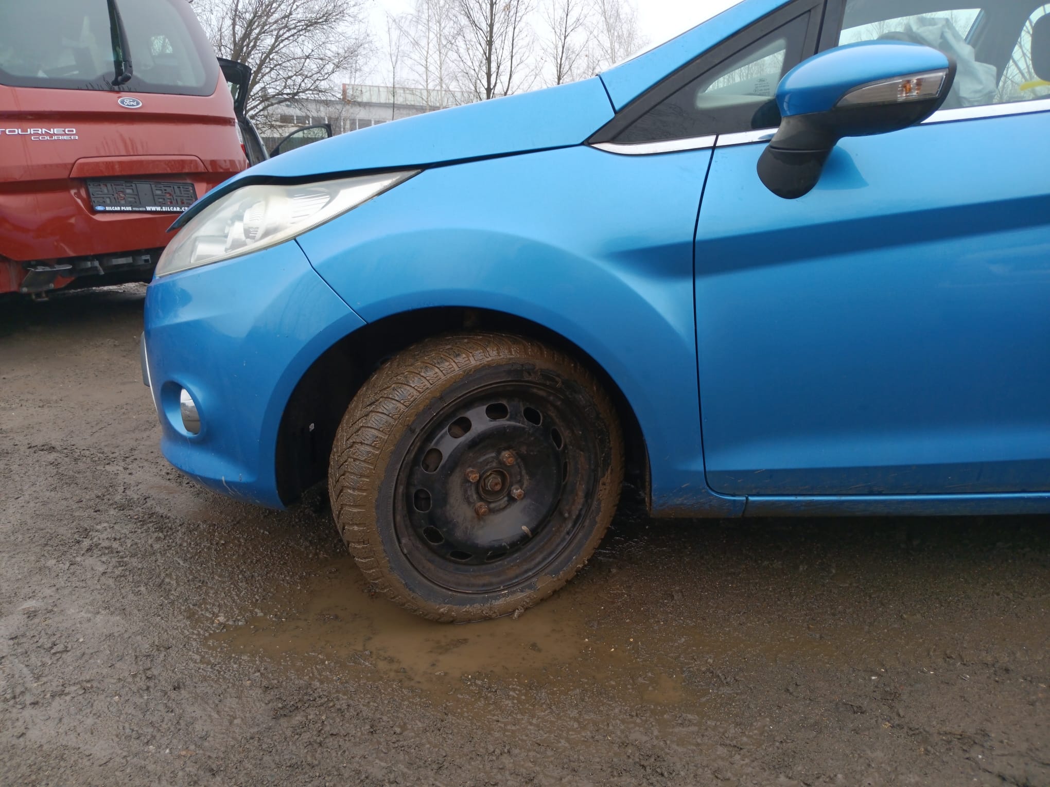 front_left_fender