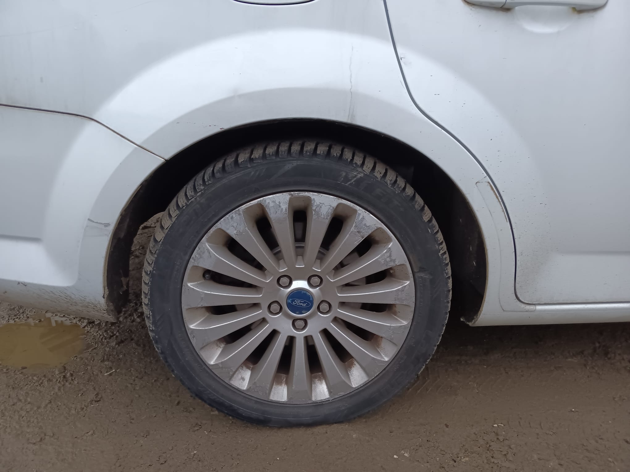 rear_right_wheel