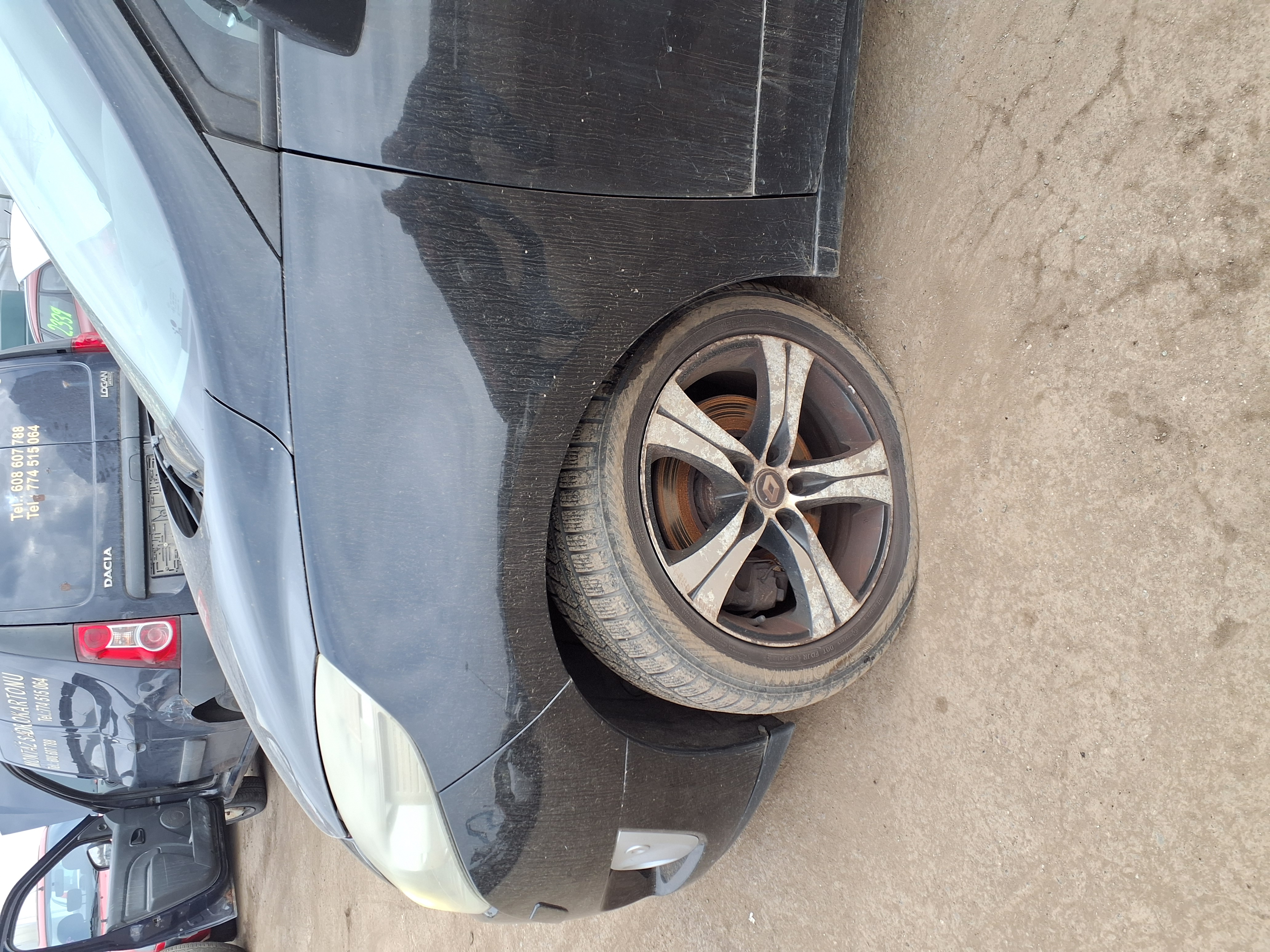 front_left_fender