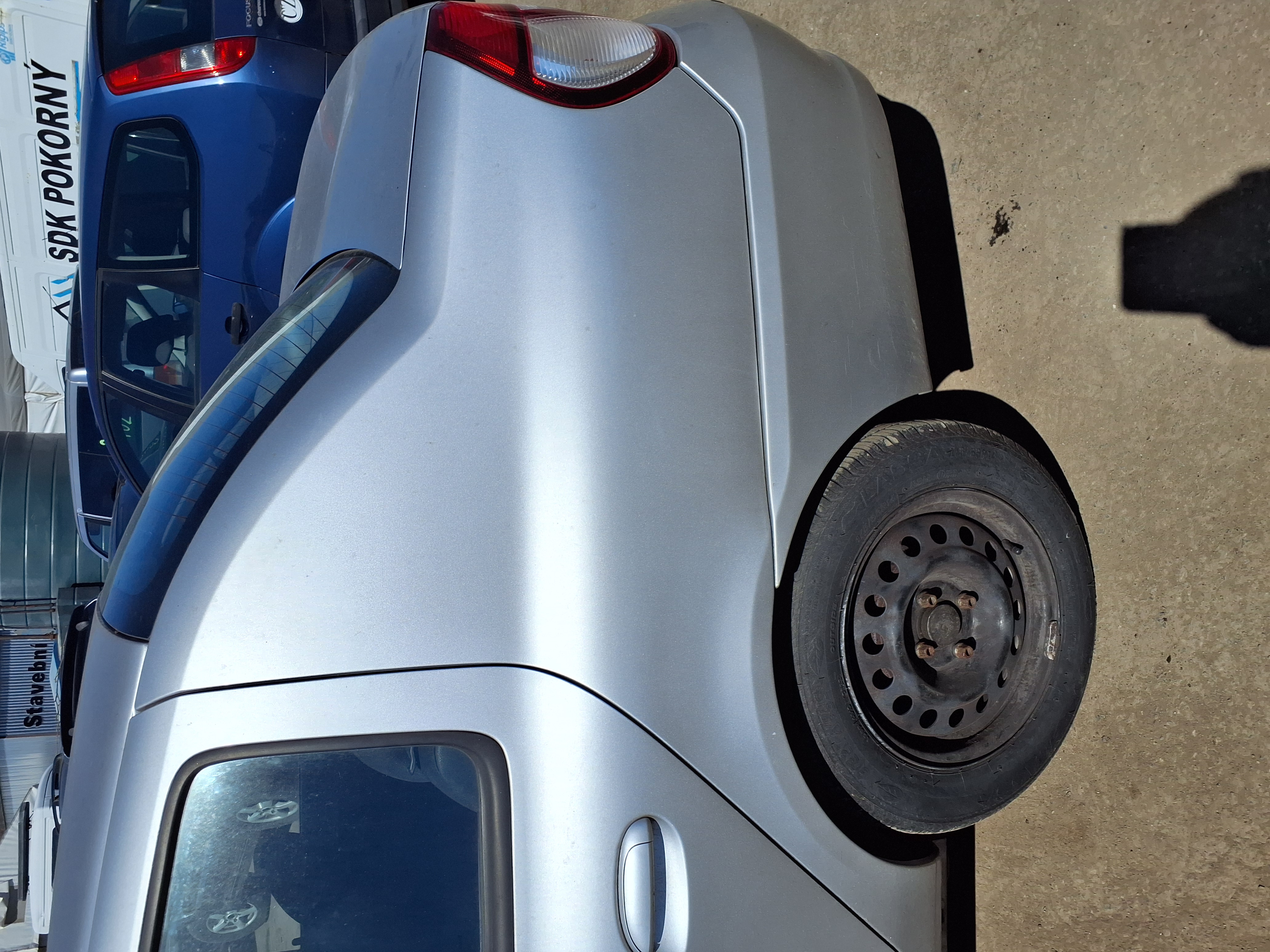 rear_left_fender