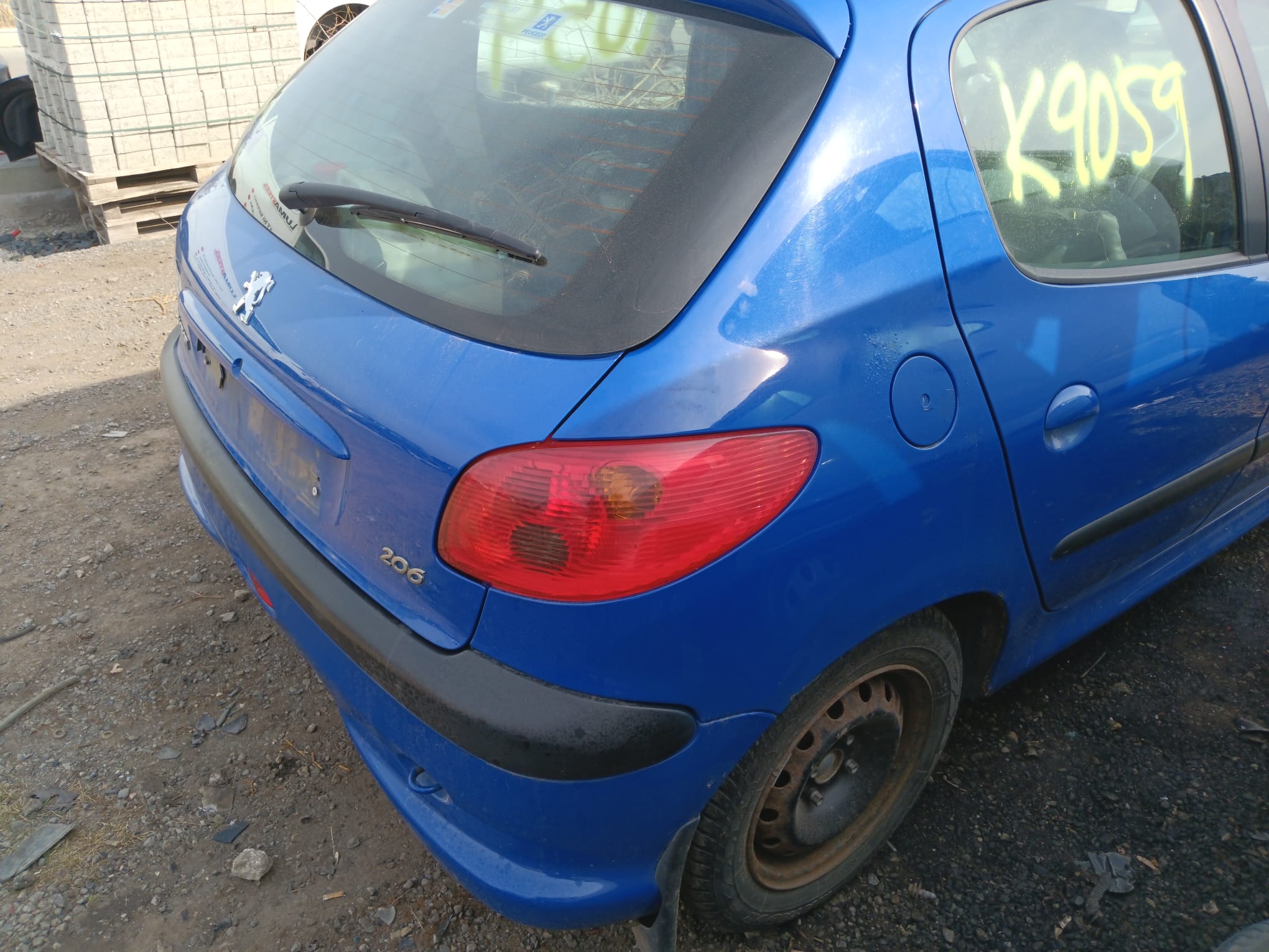rear_right_fender