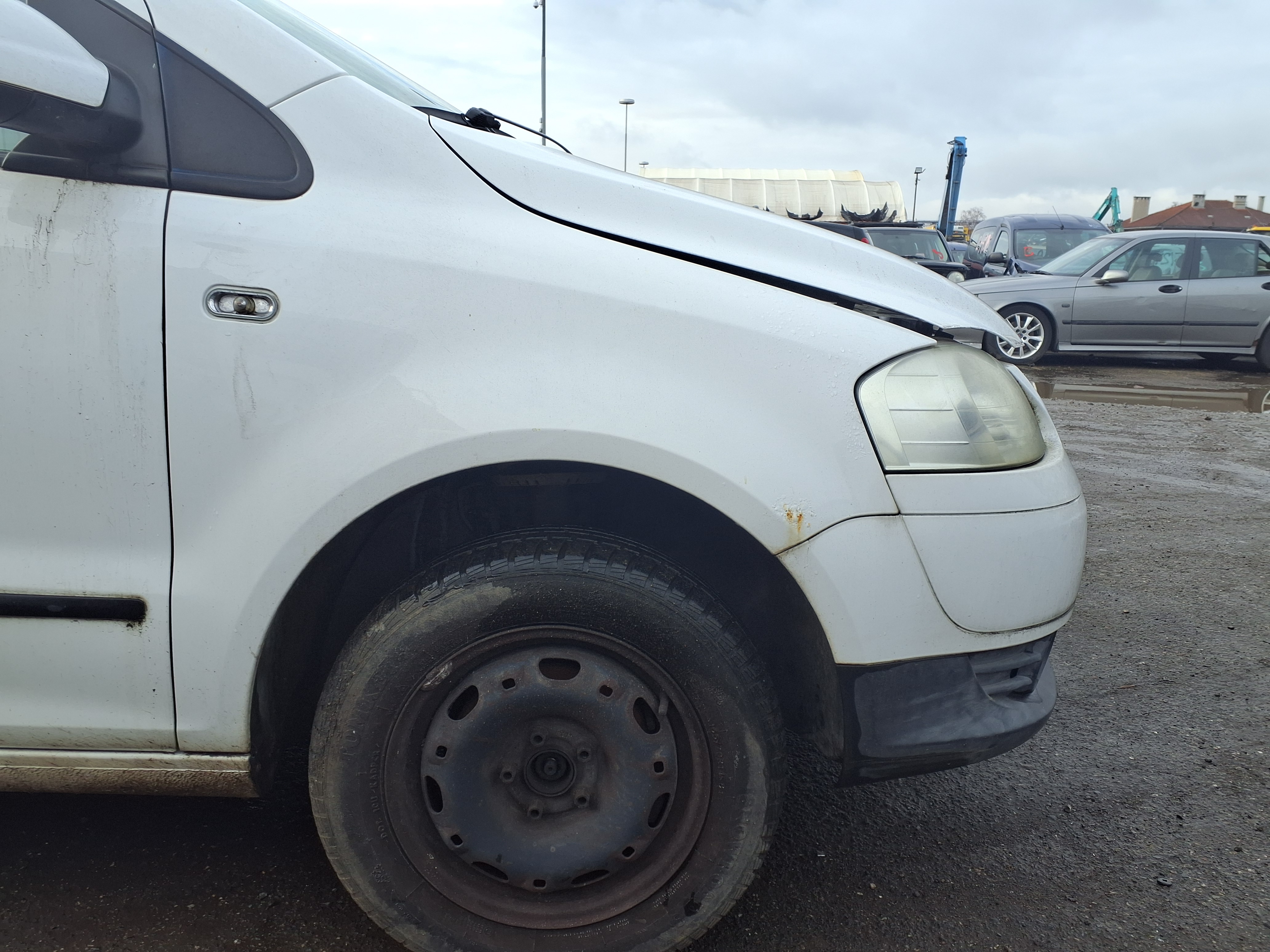 front_right_fender