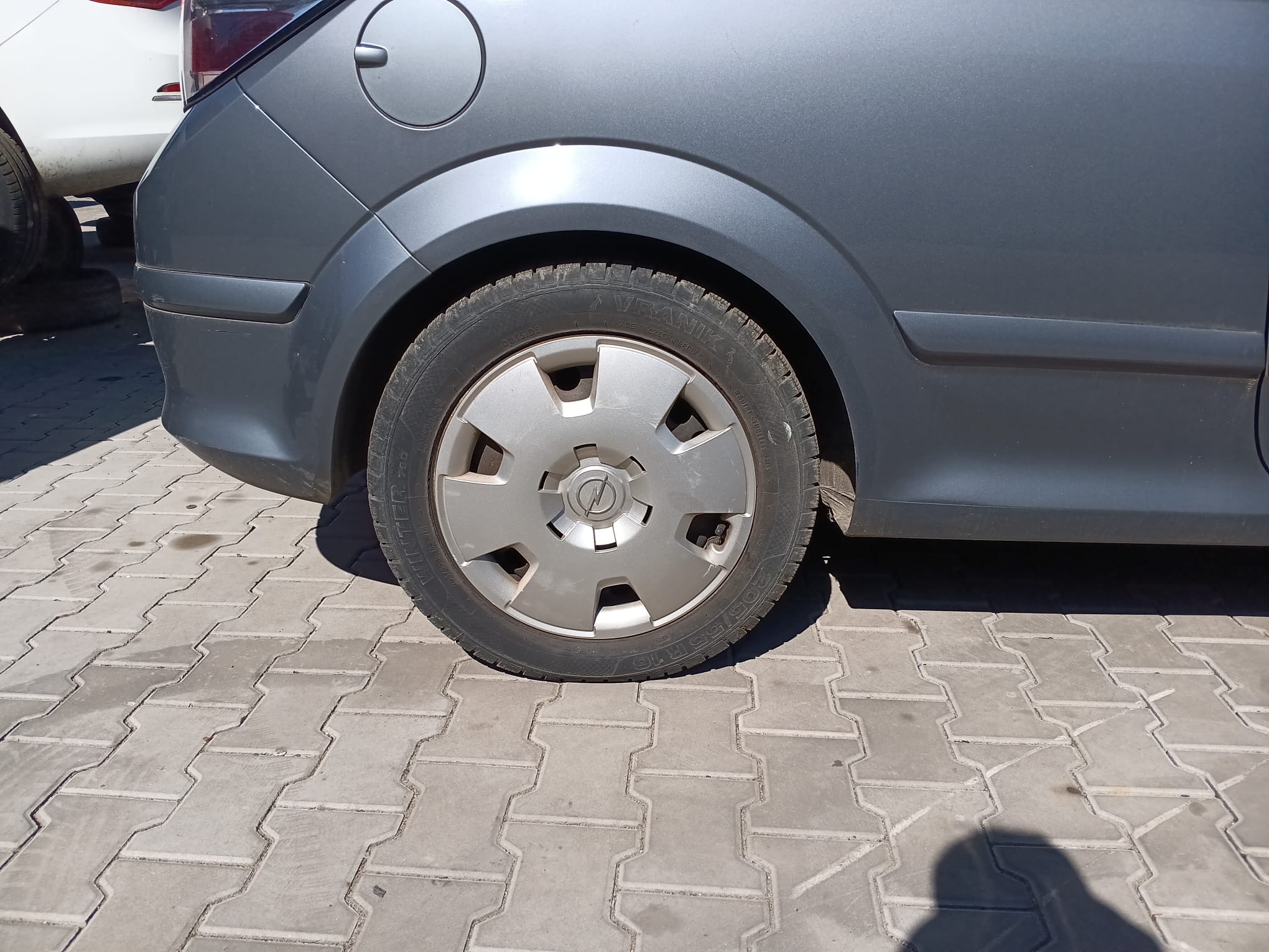 rear_right_wheel