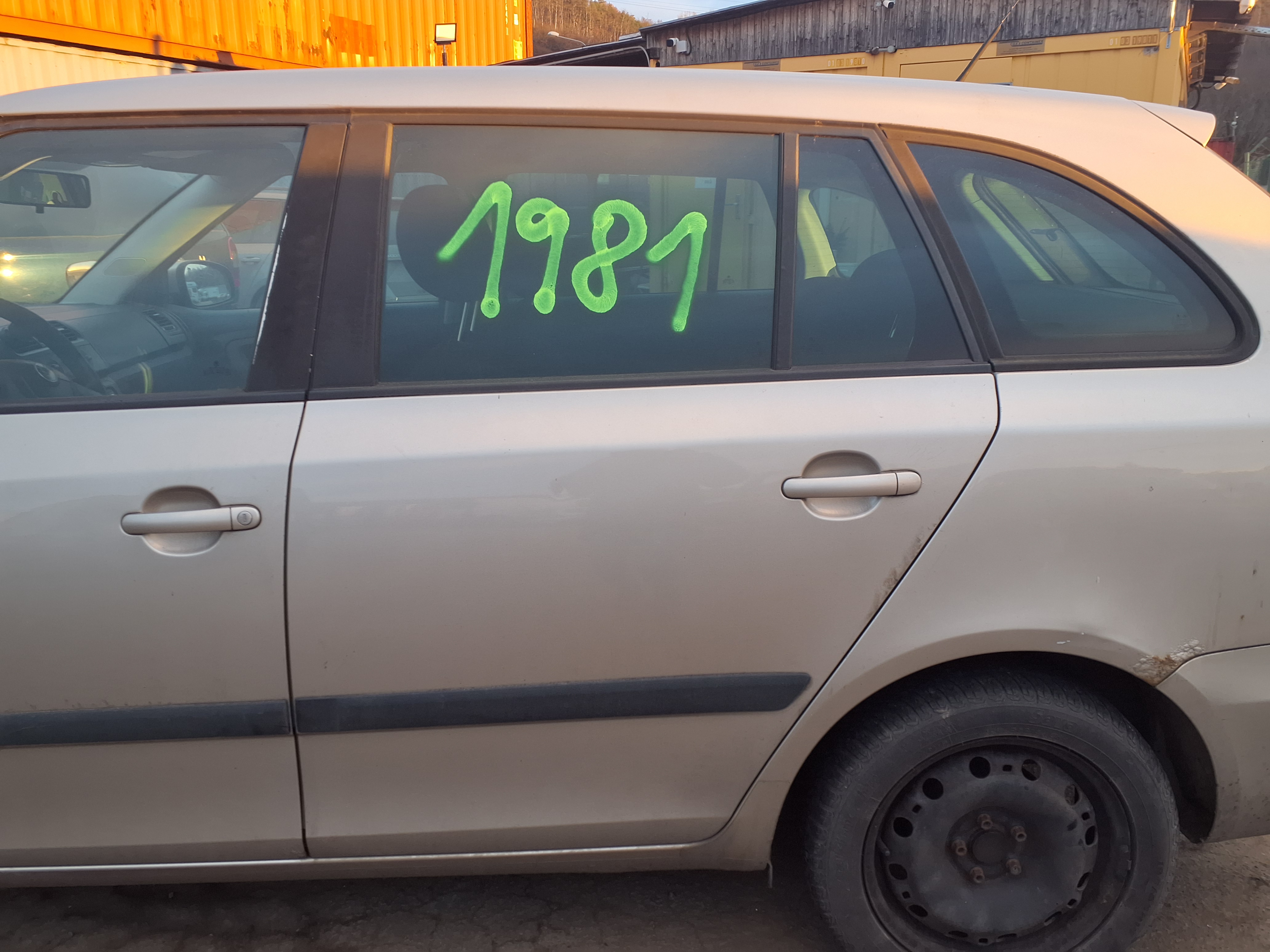 left_rear_door
