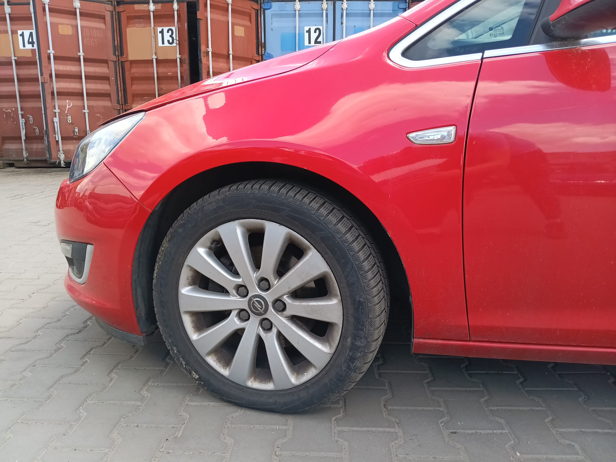 front_left_fender