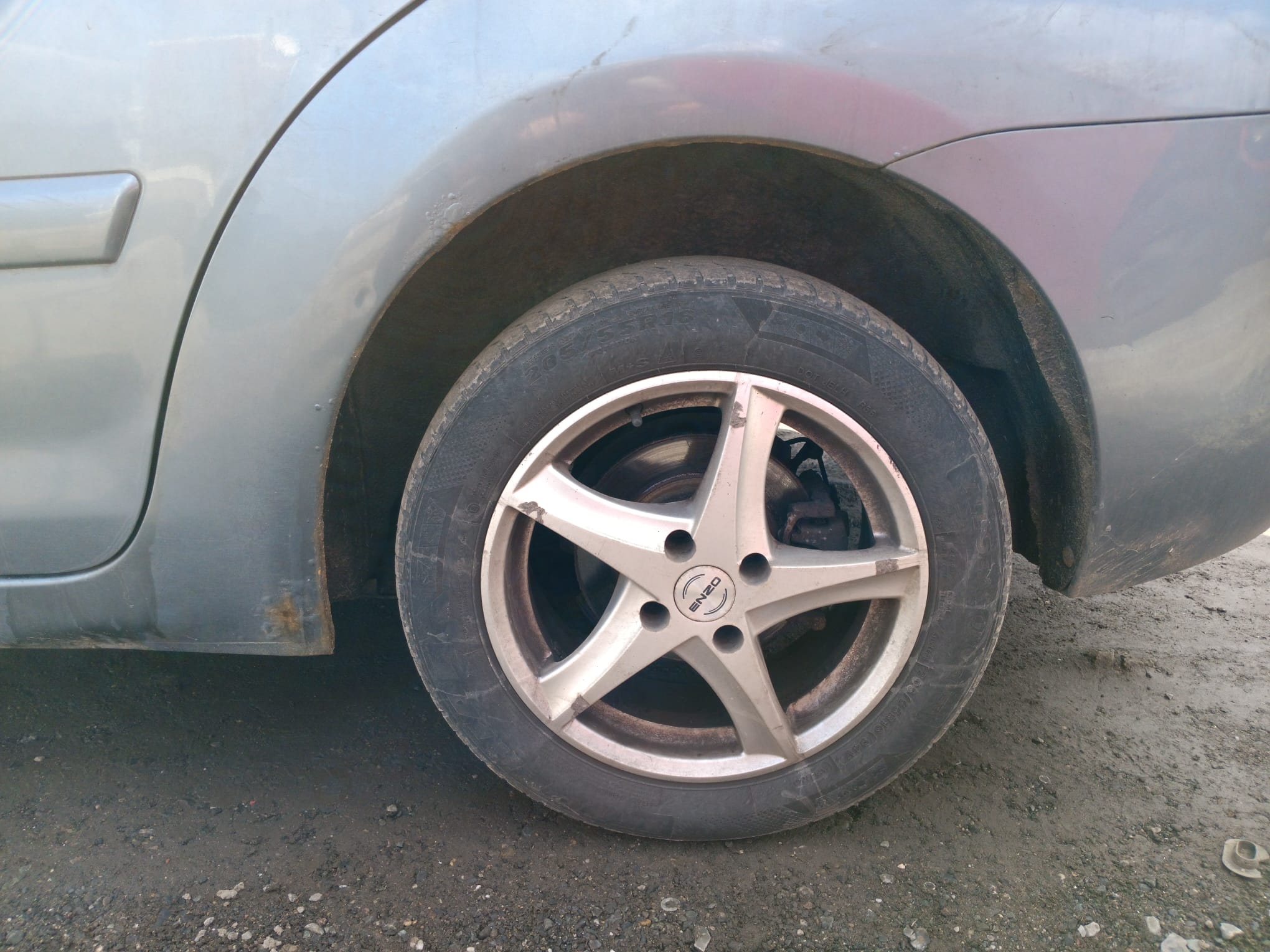 rear_left_wheel