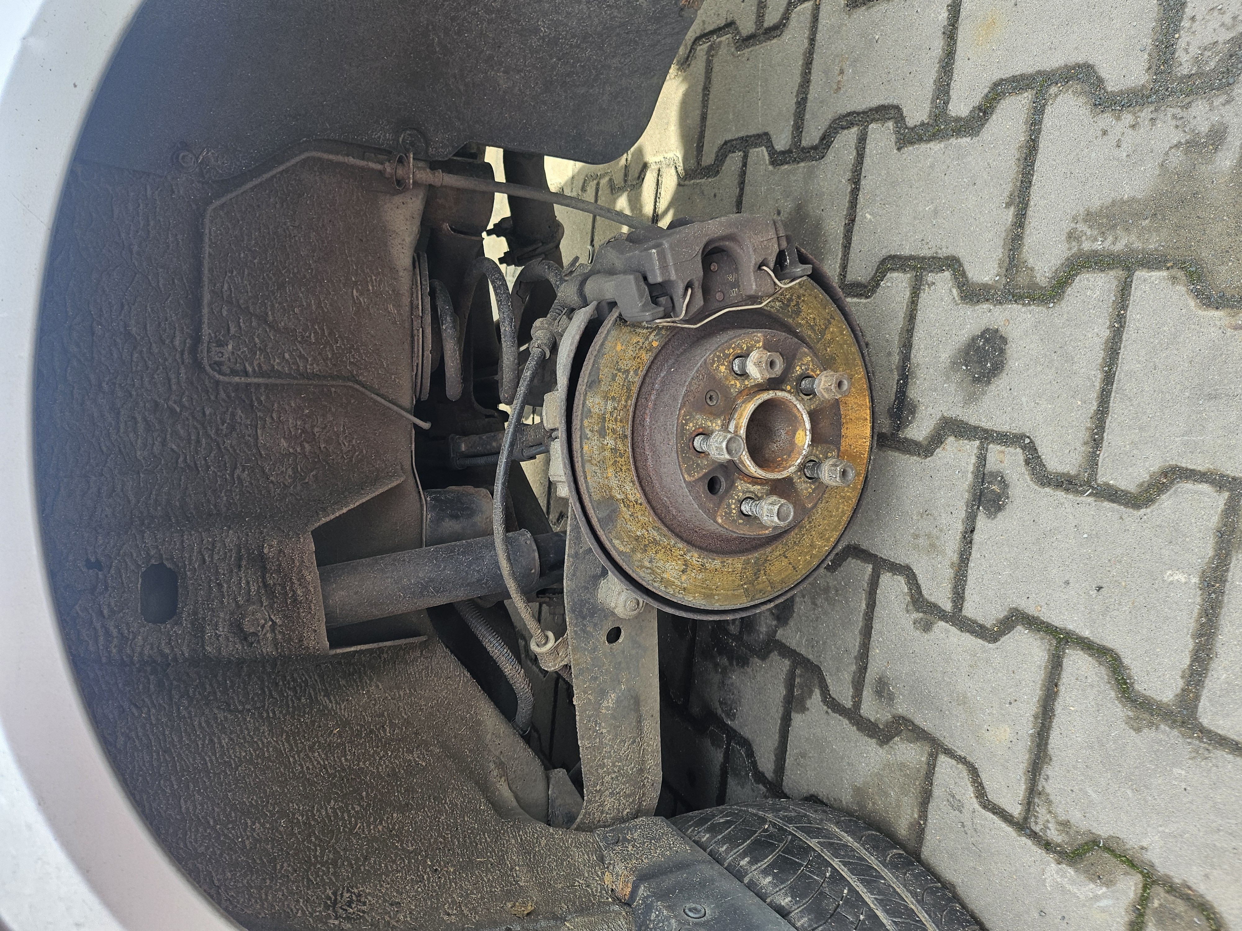 rear_left_wheel
