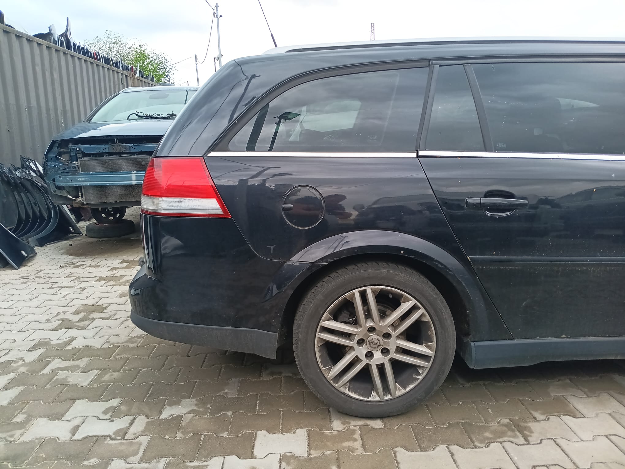 rear_right_fender
