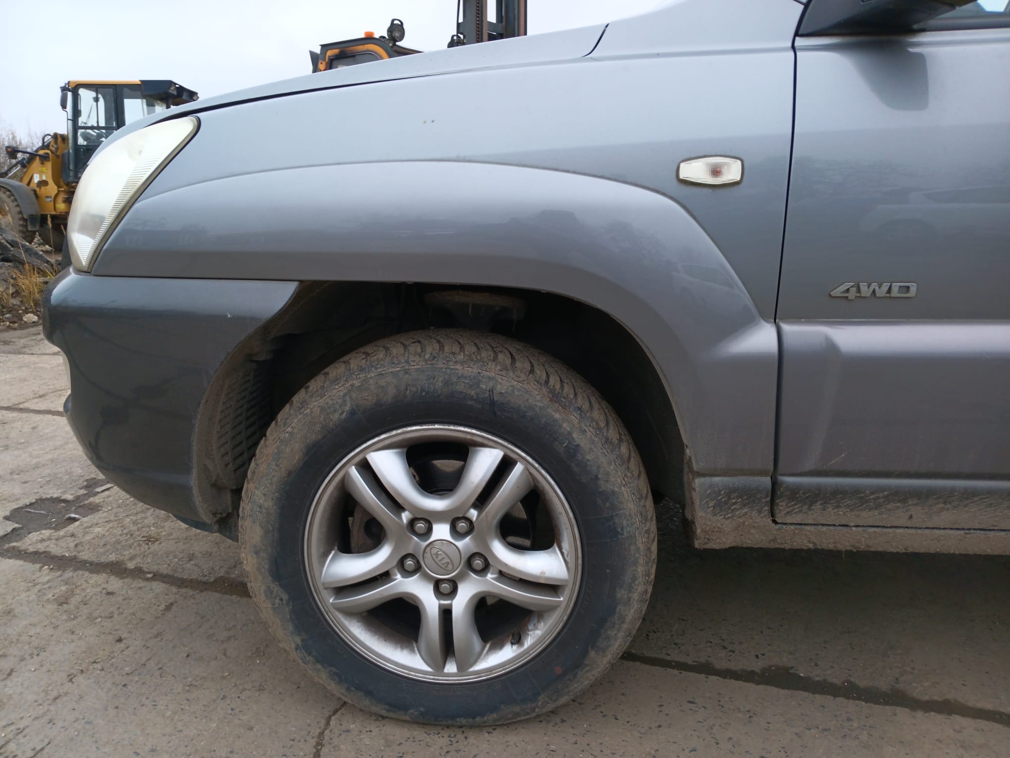 front_left_fender