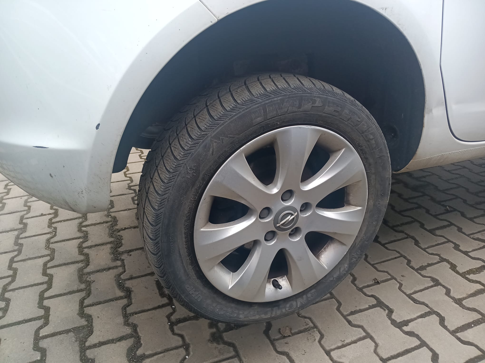 rear_right_wheel