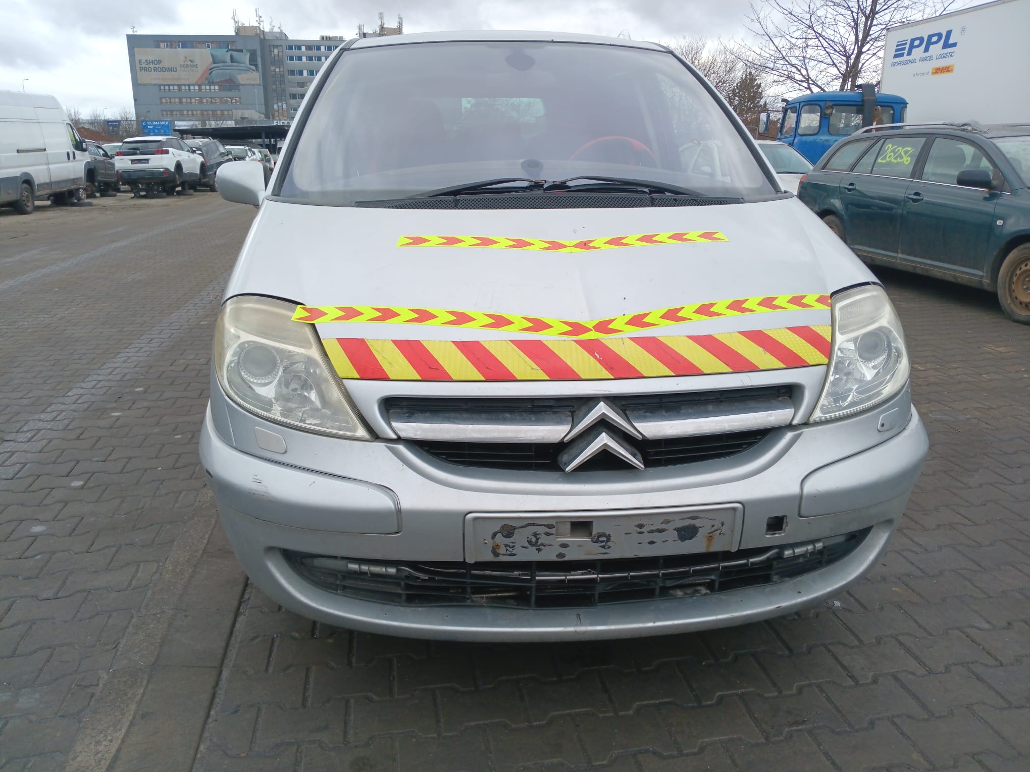 front_view