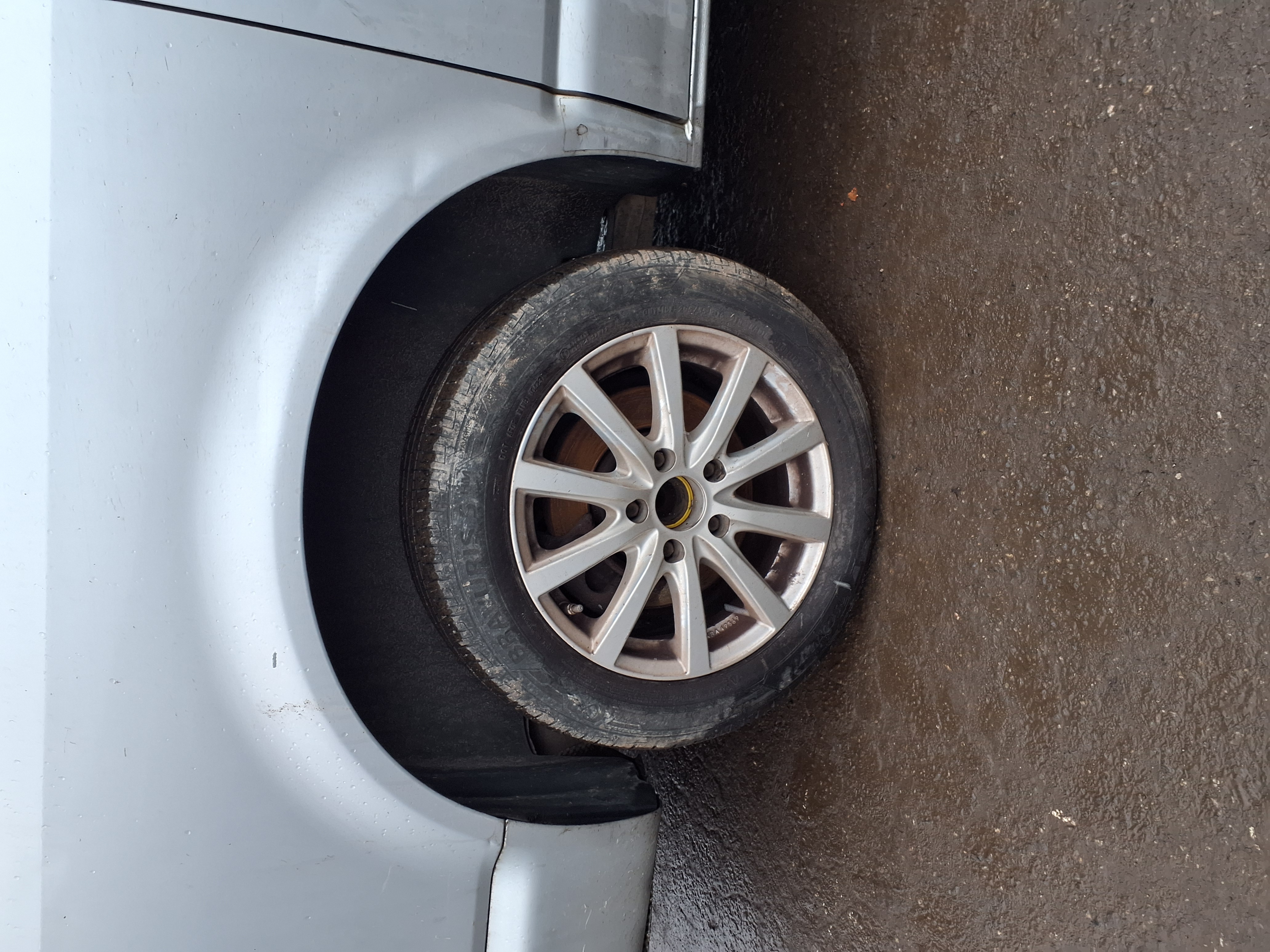 rear_right_wheel
