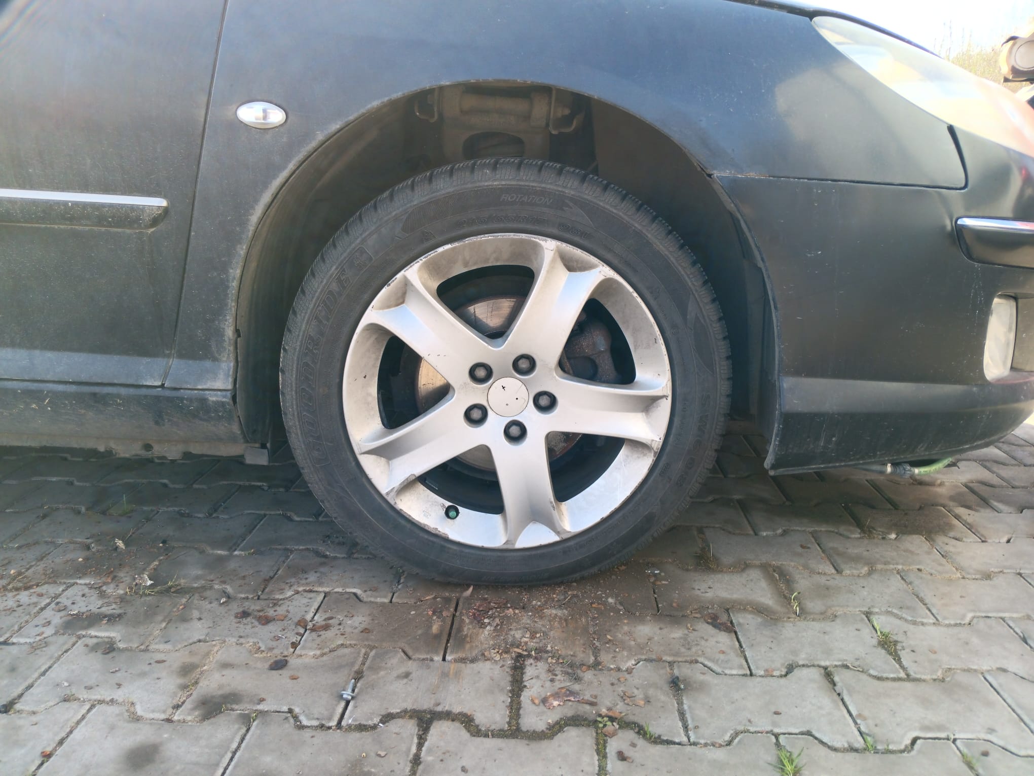 front_right_wheel