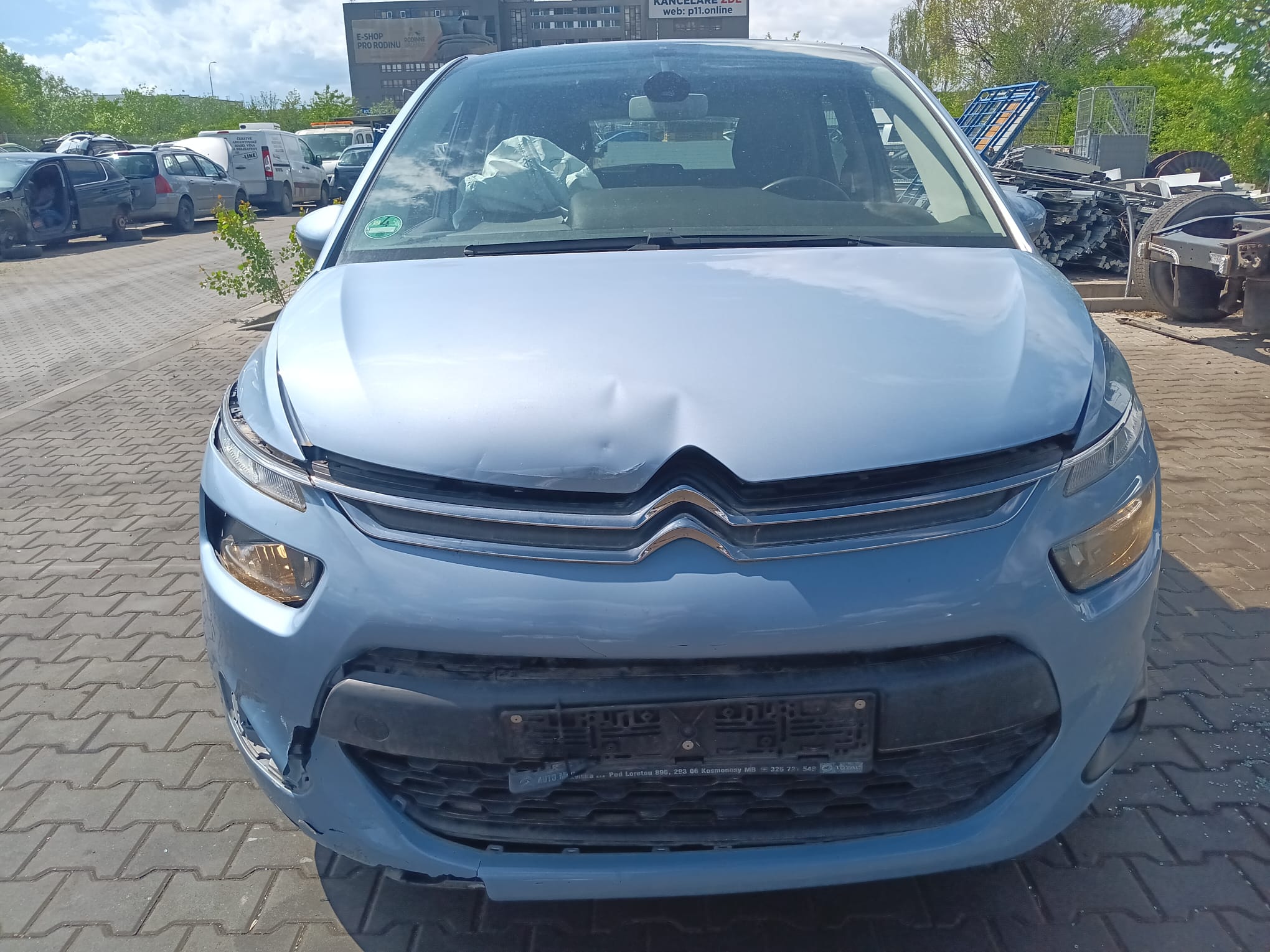 front_view