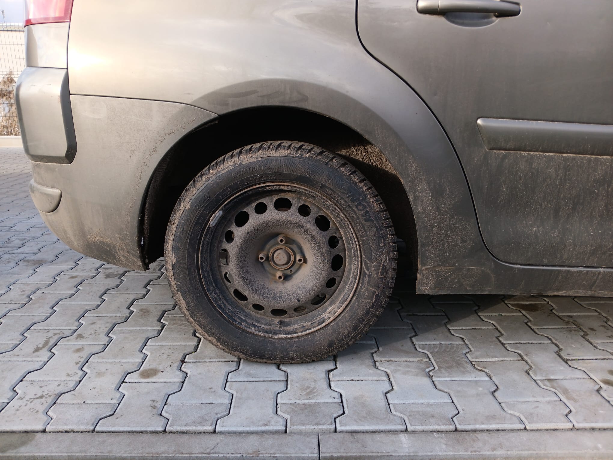 rear_right_wheel