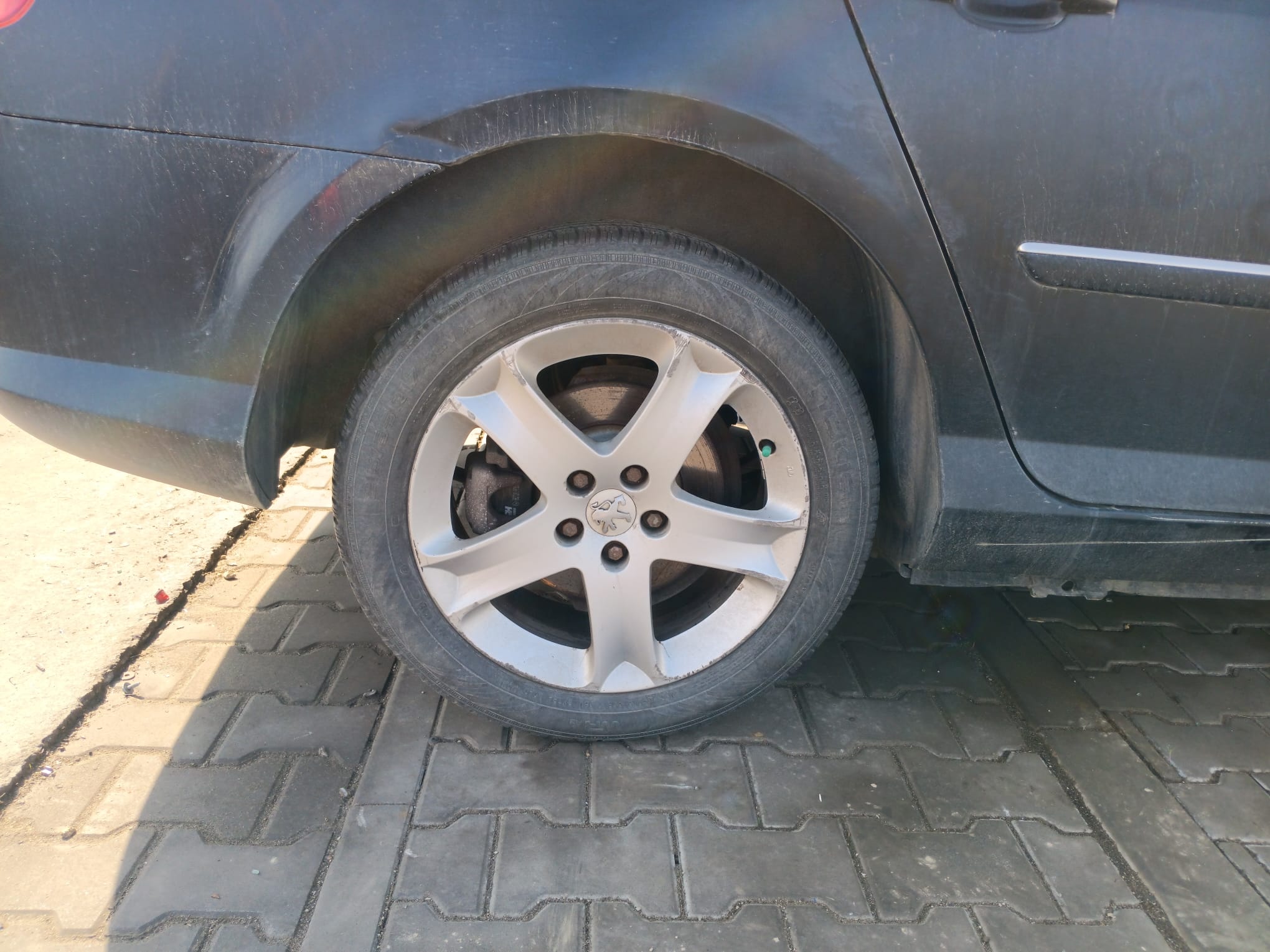 rear_right_wheel