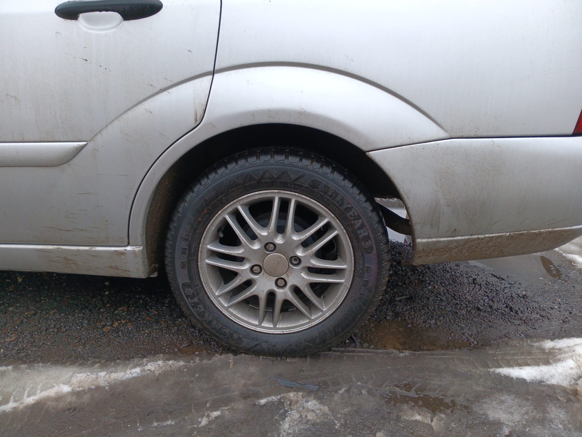 rear_left_wheel