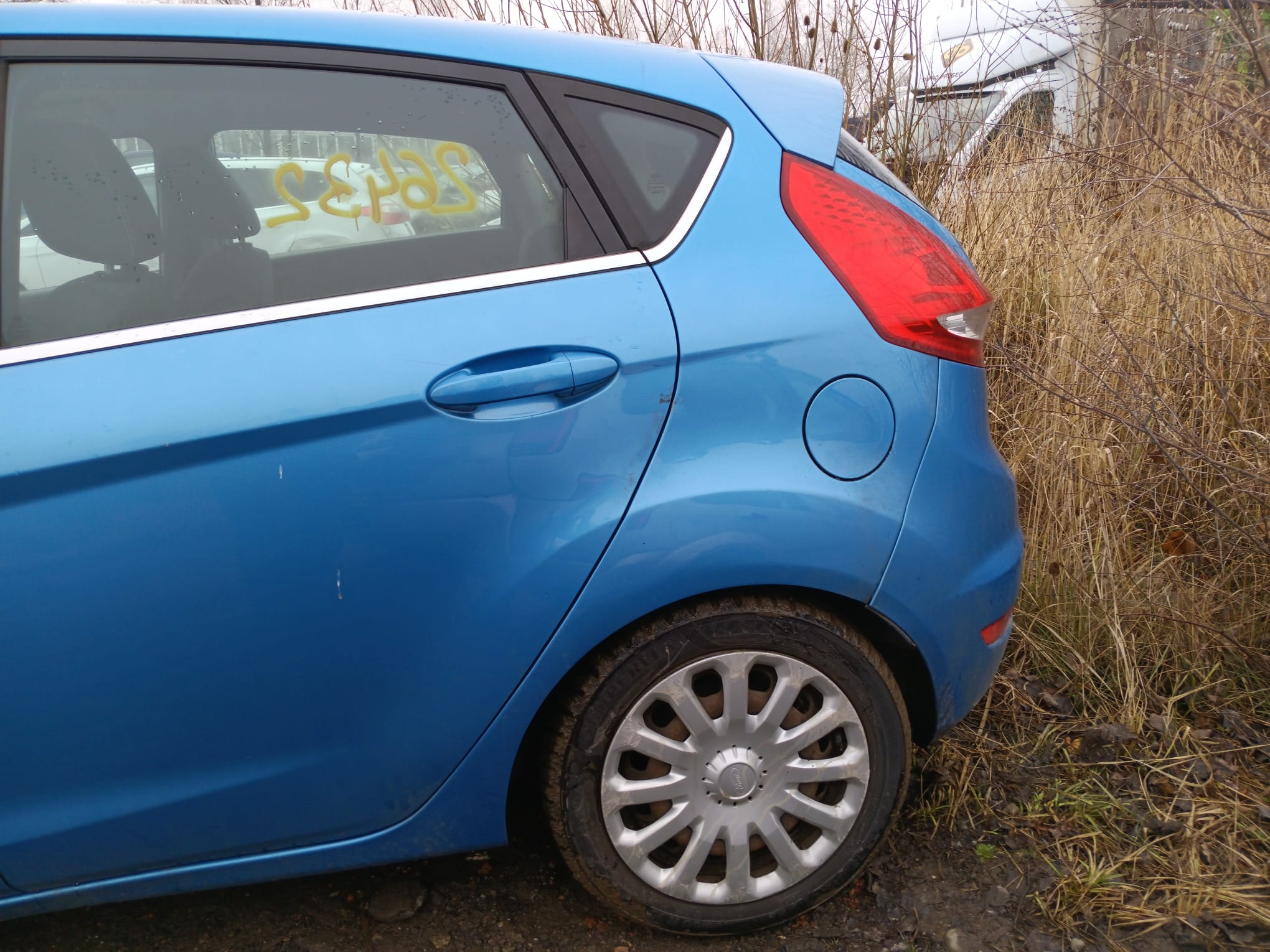 rear_left_fender