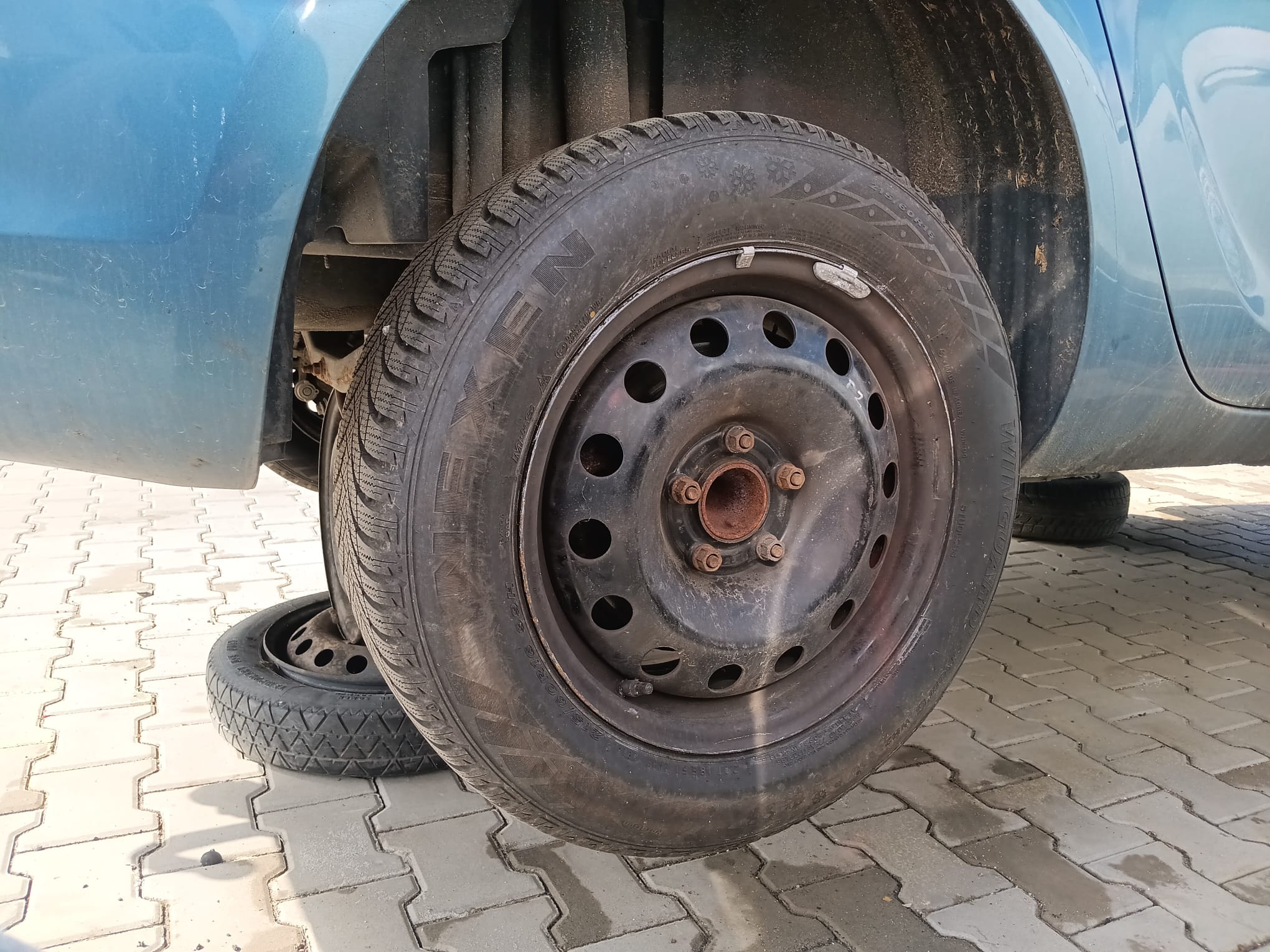 rear_right_wheel