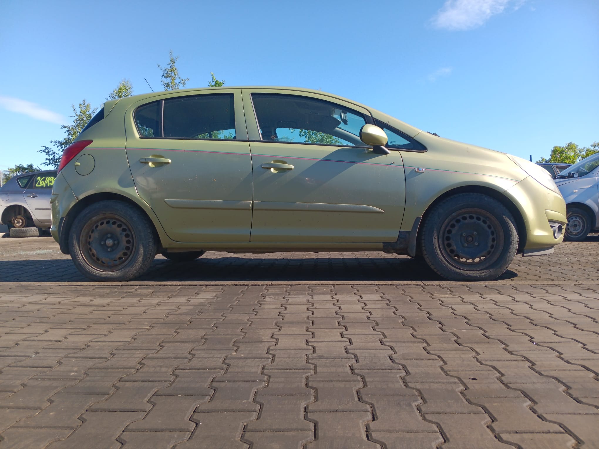 right_side_view