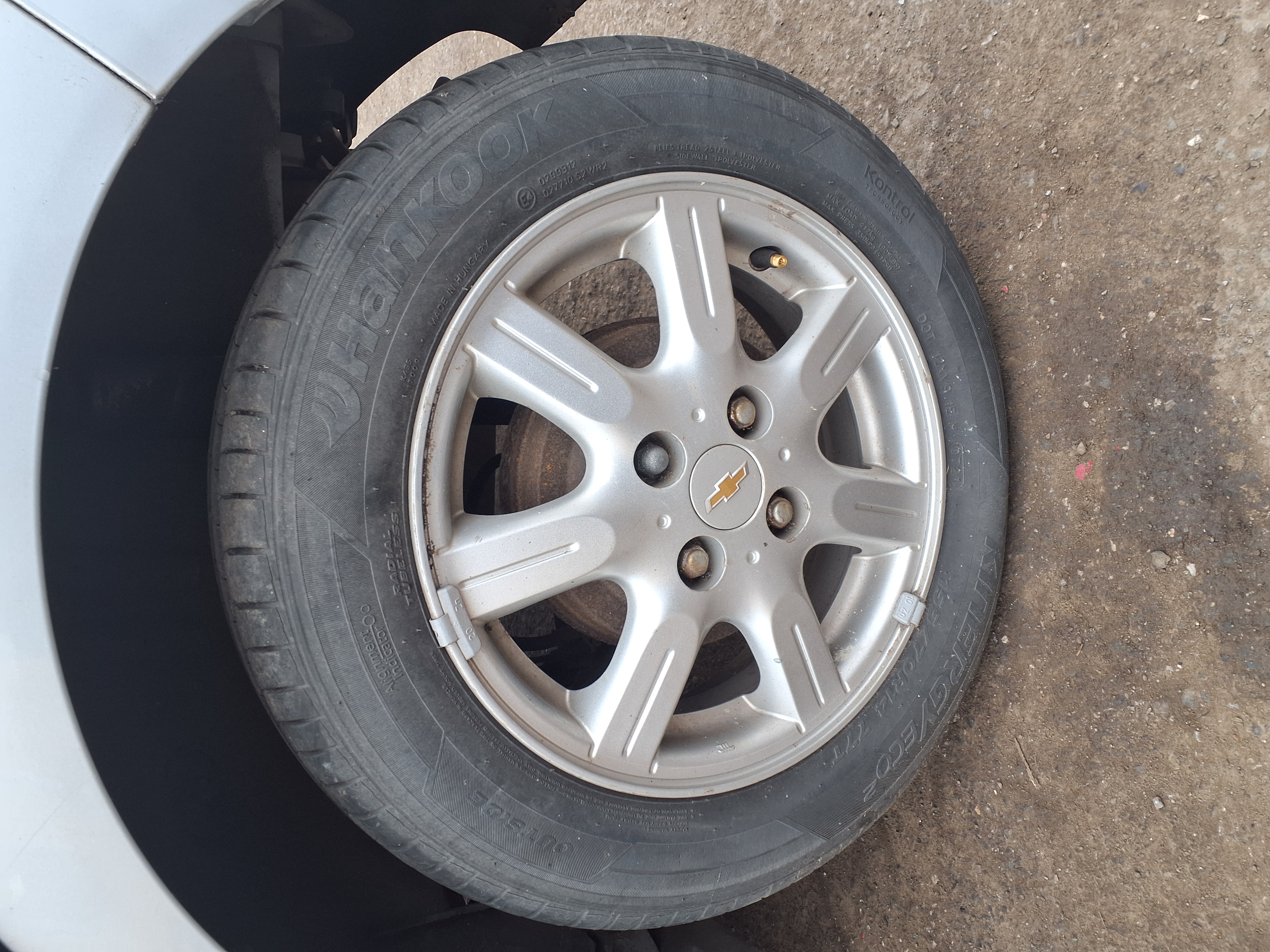 rear_left_wheel