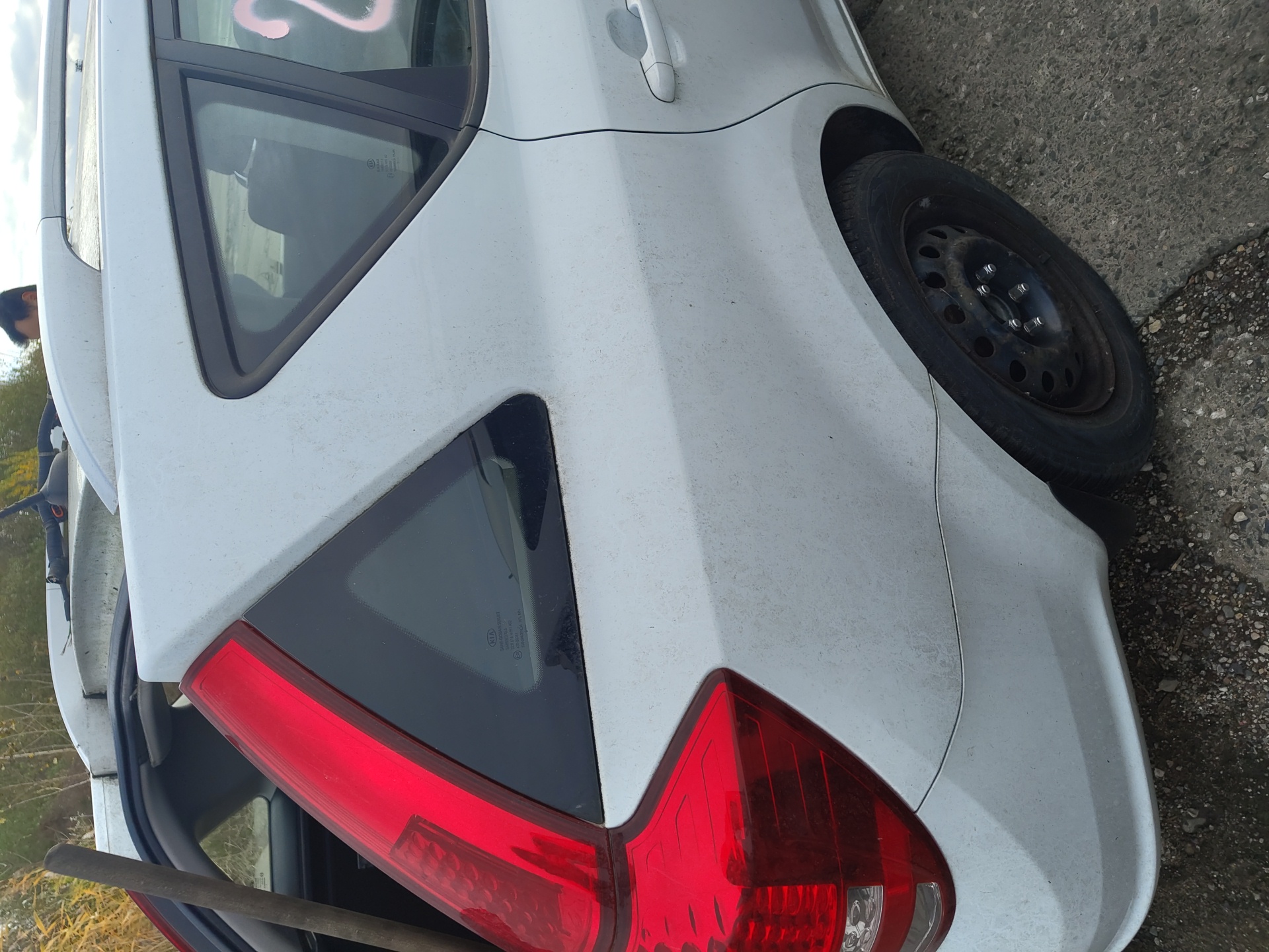 rear_right_fender