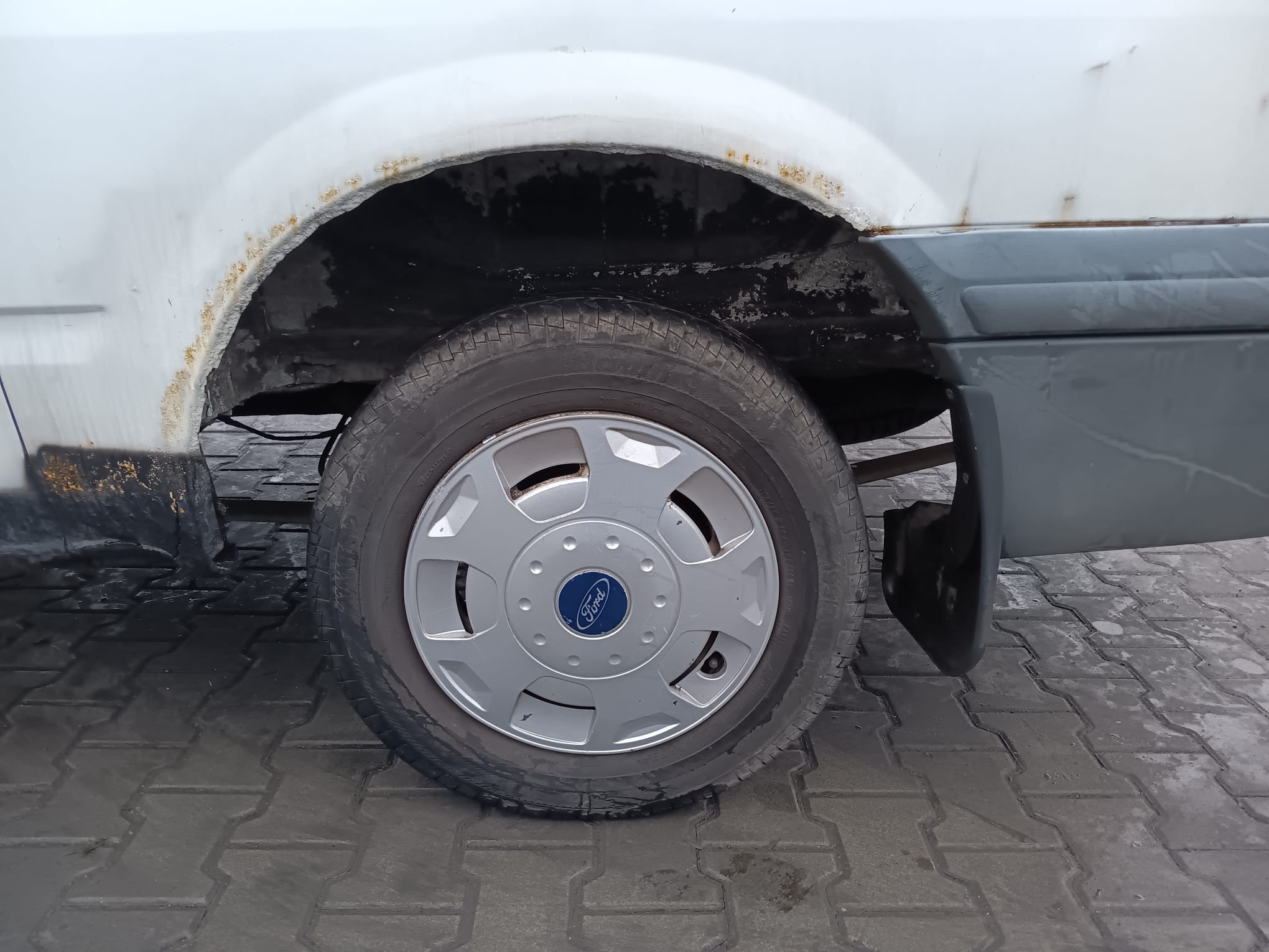 rear_left_wheel