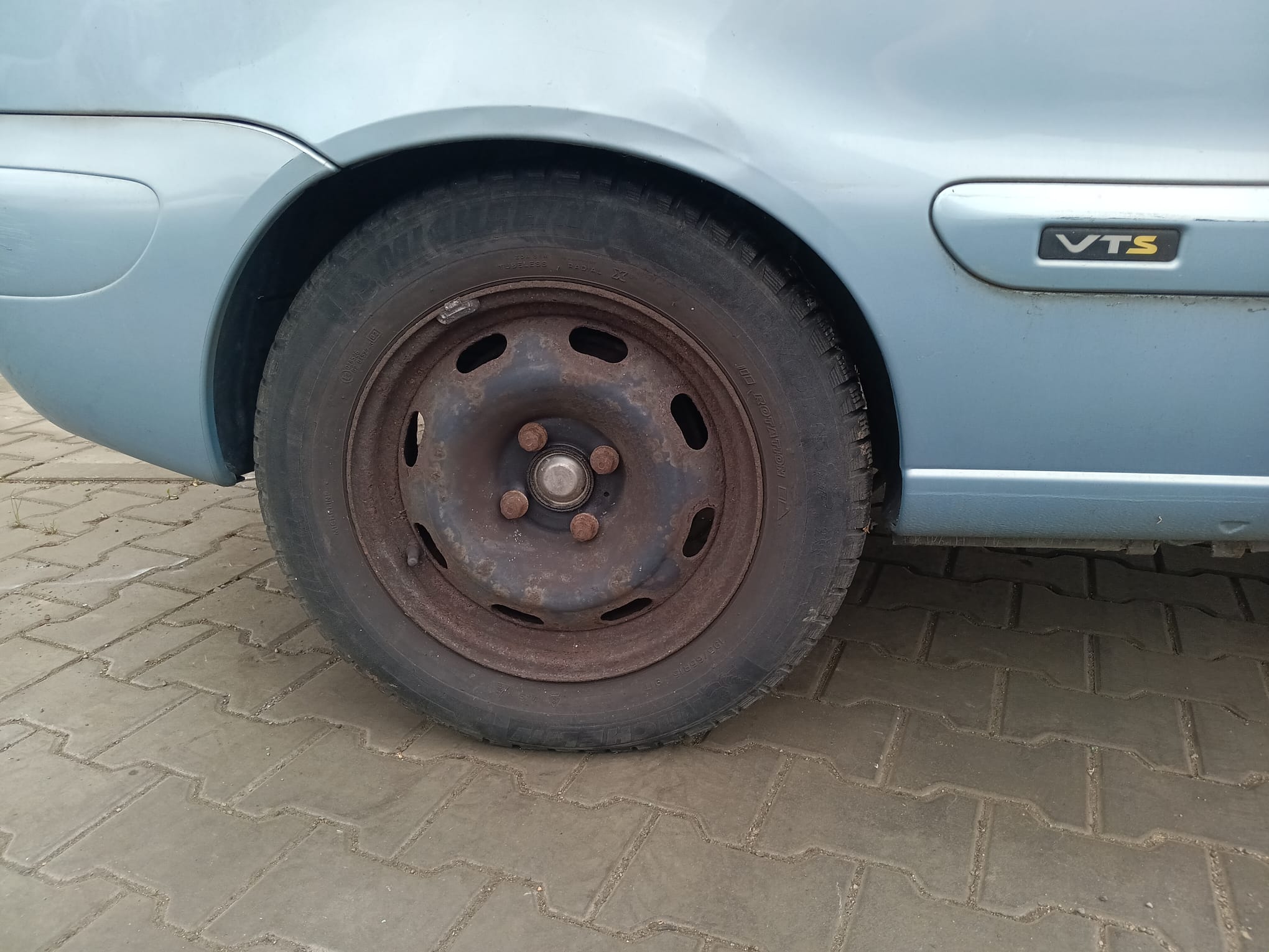 rearrightwheel
