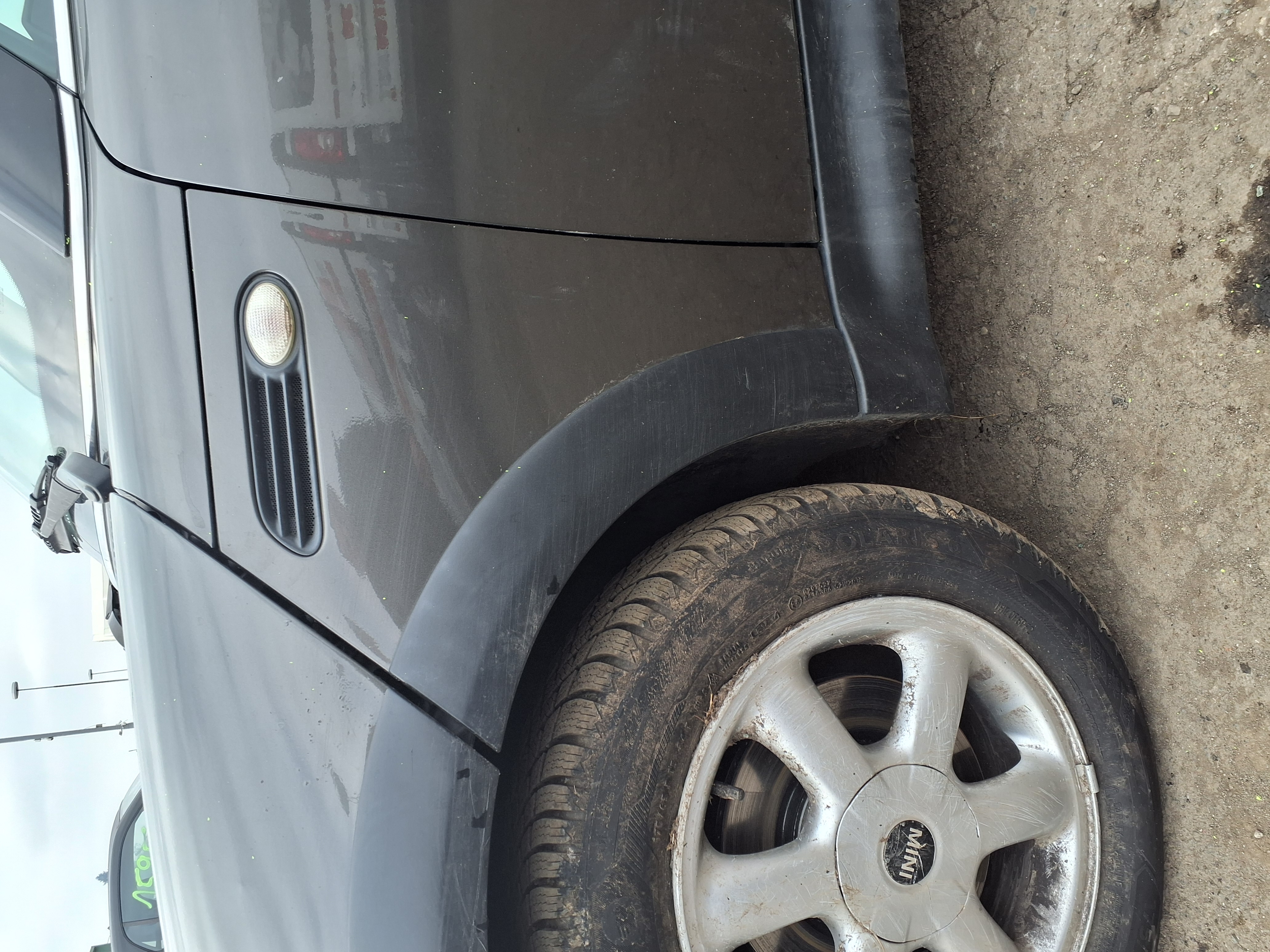 front_left_fender