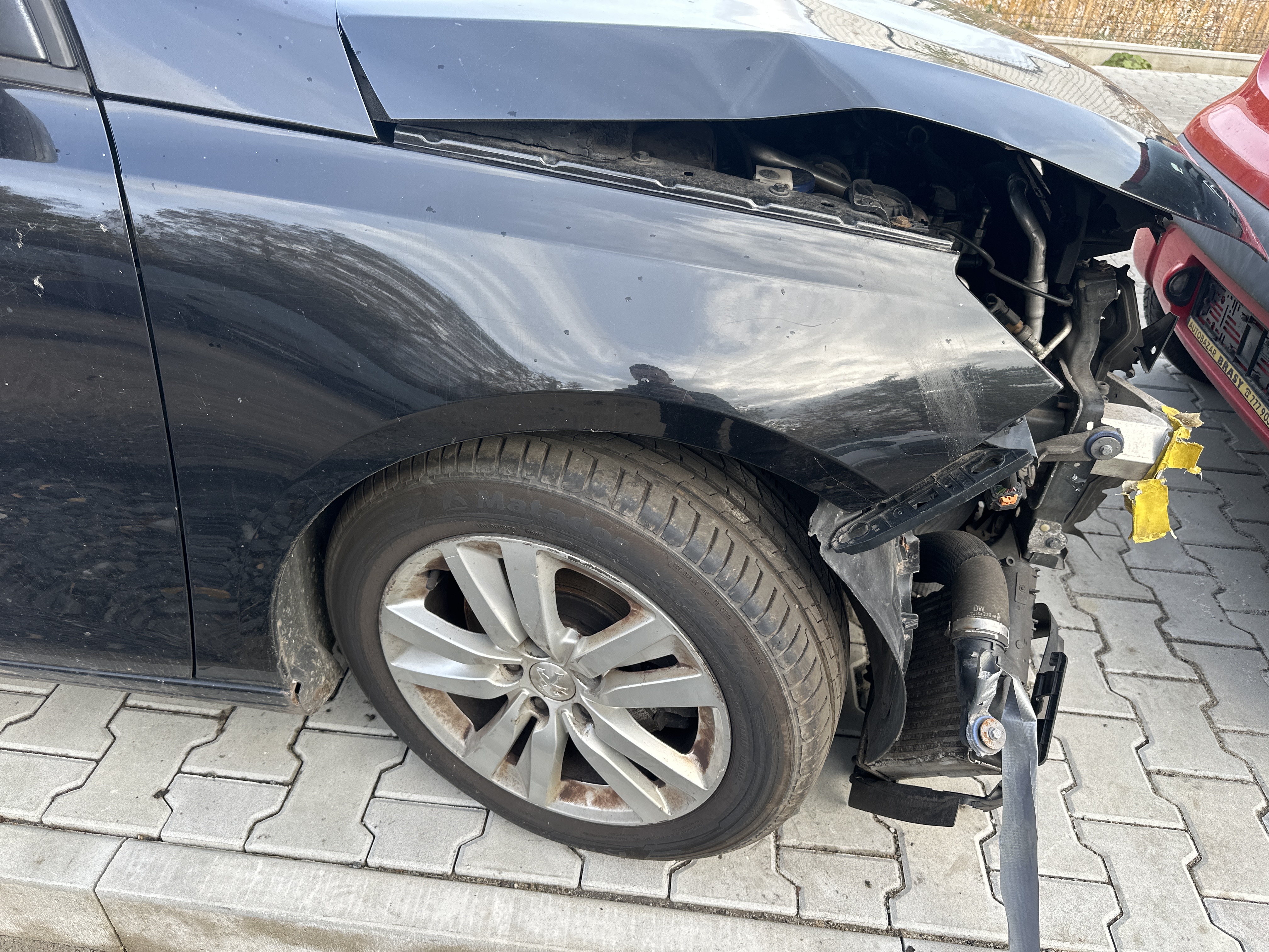 front_right_fender