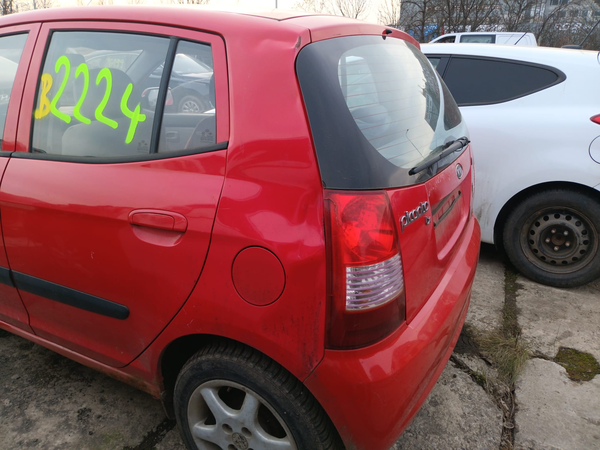 rear_left_fender