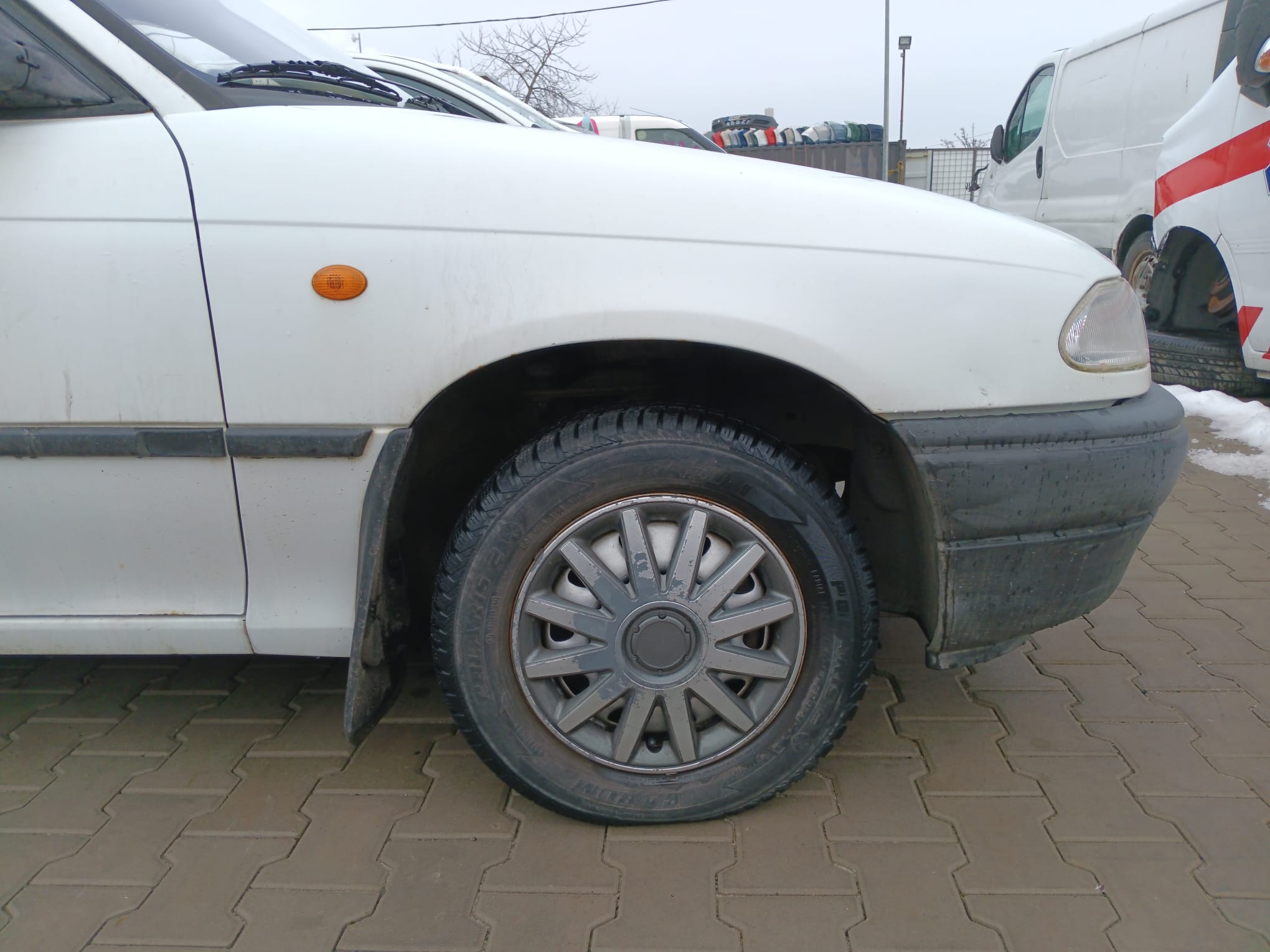 front_right_fender