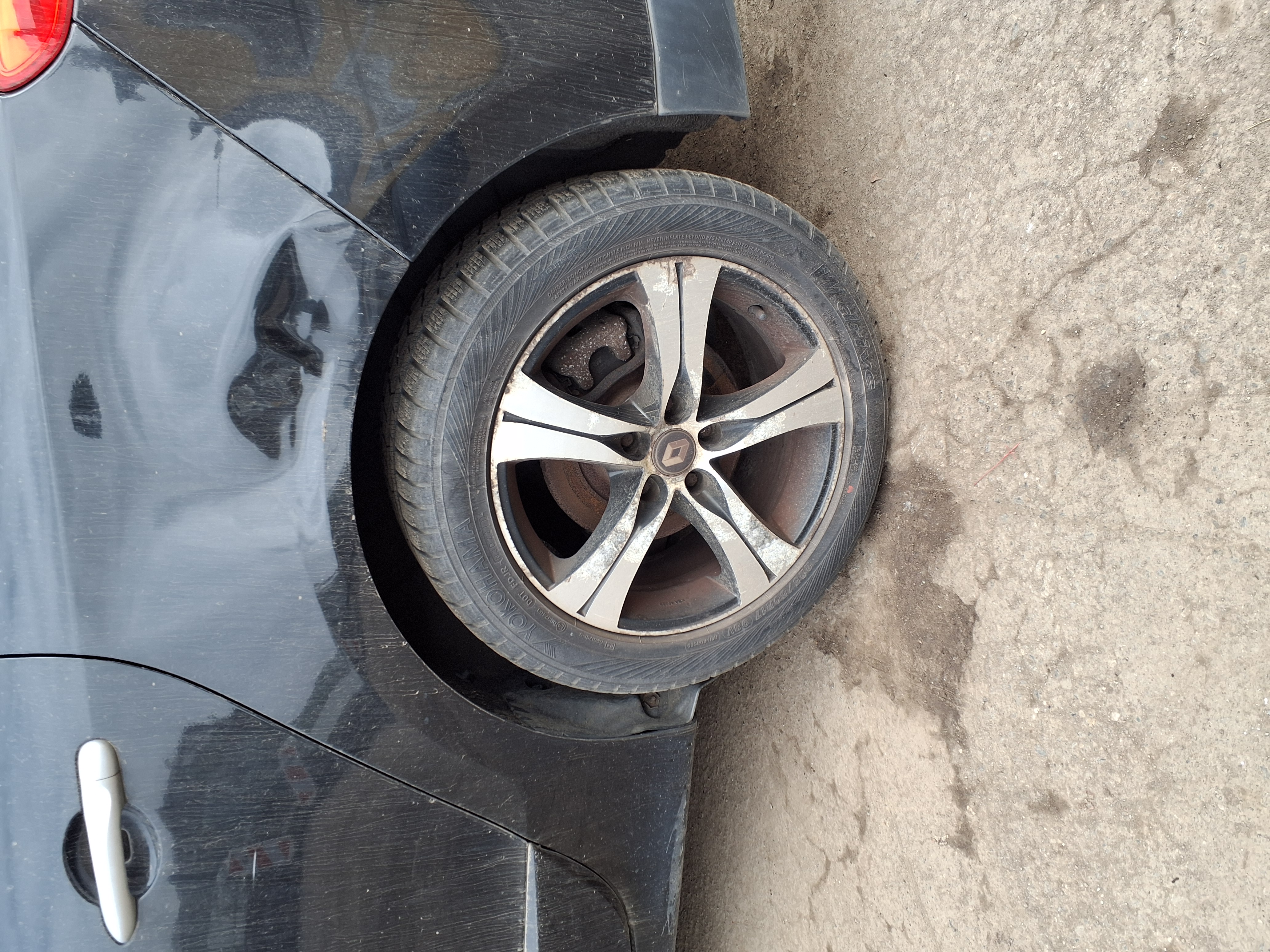 rear_left_wheel