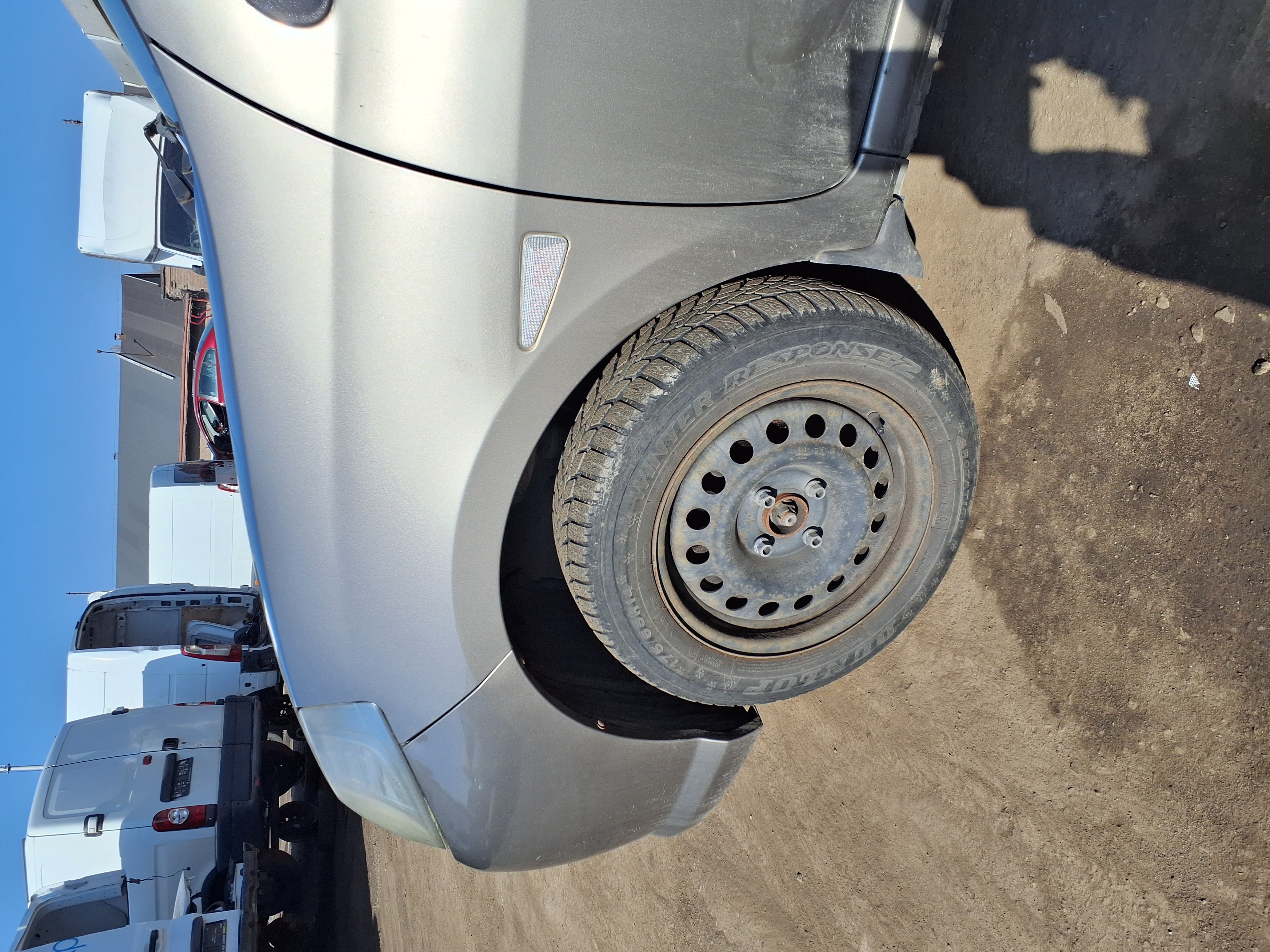 front_left_fender