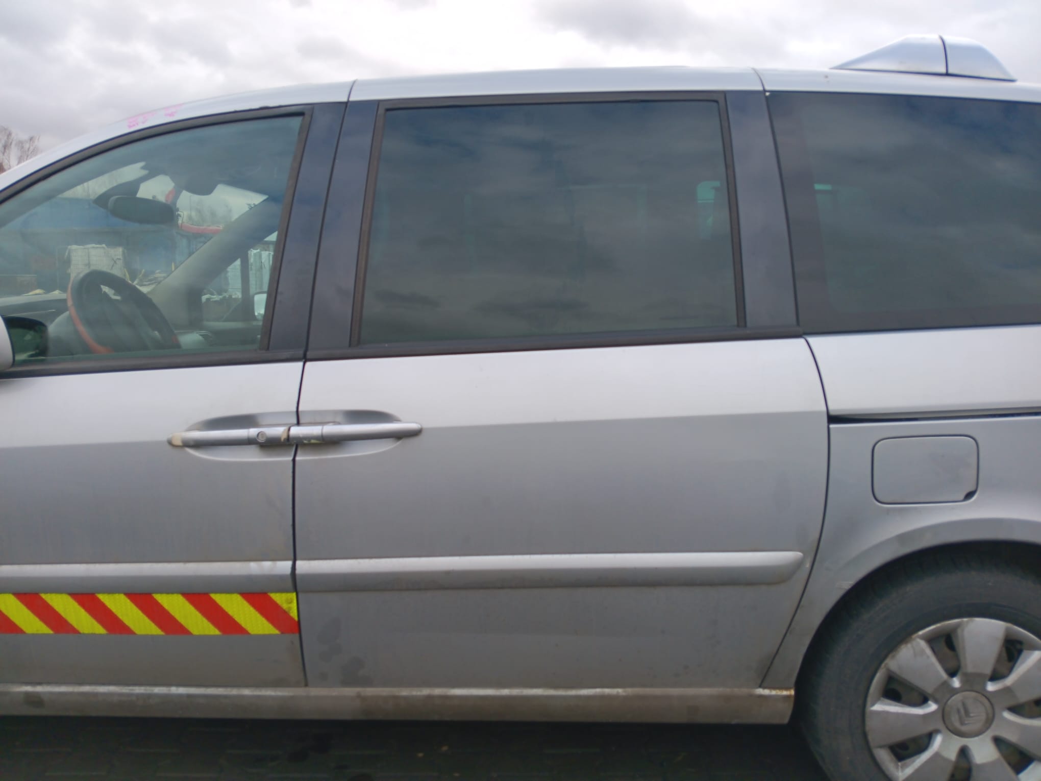 left_rear_door