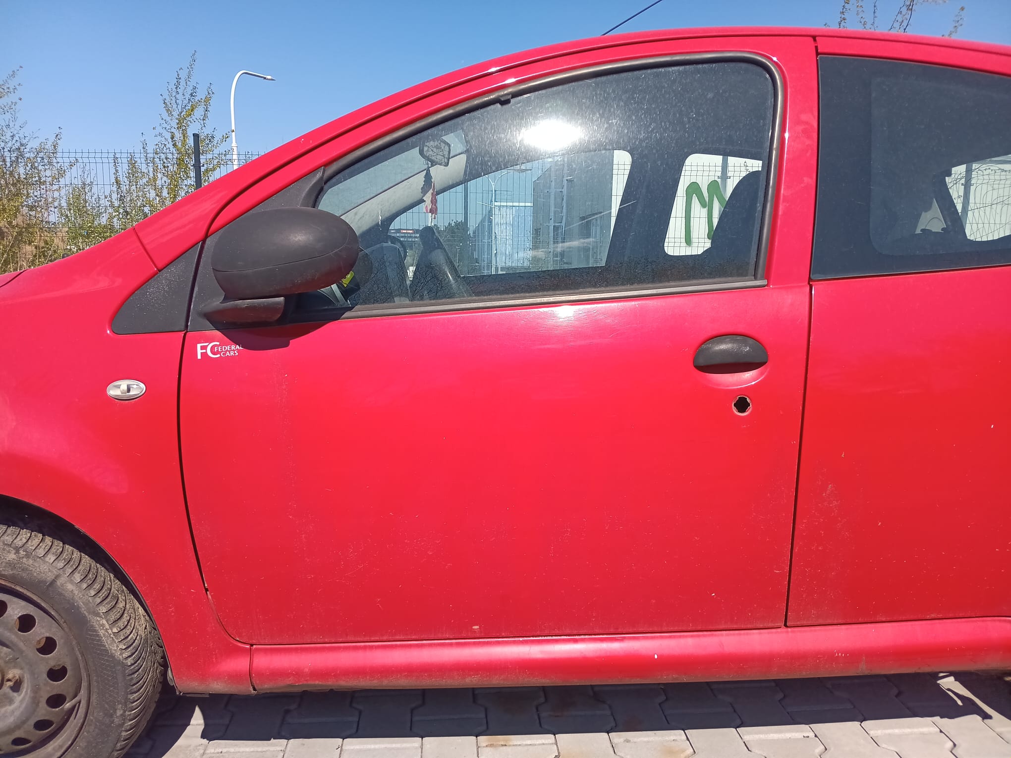 left_door