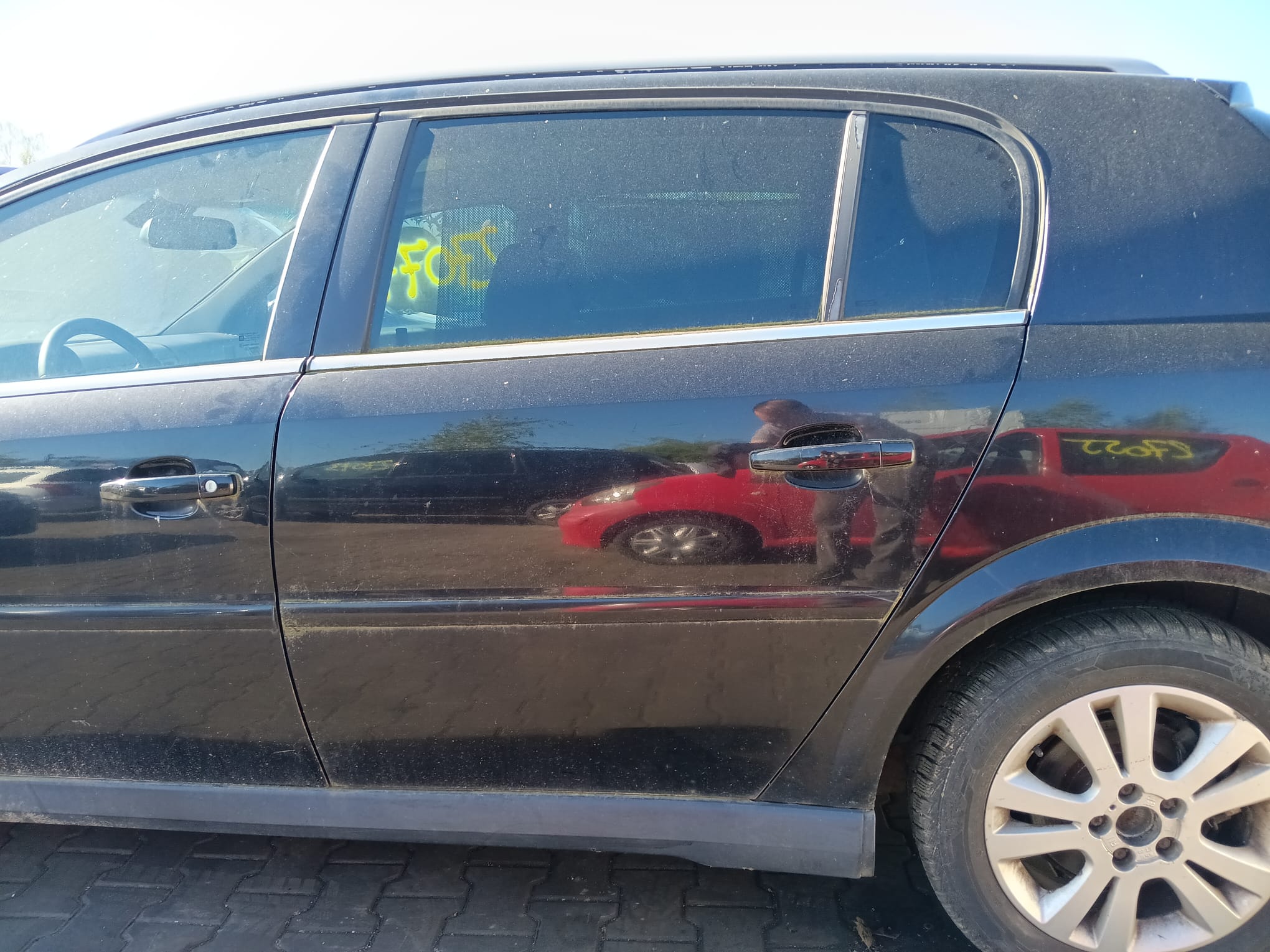 left_rear_door