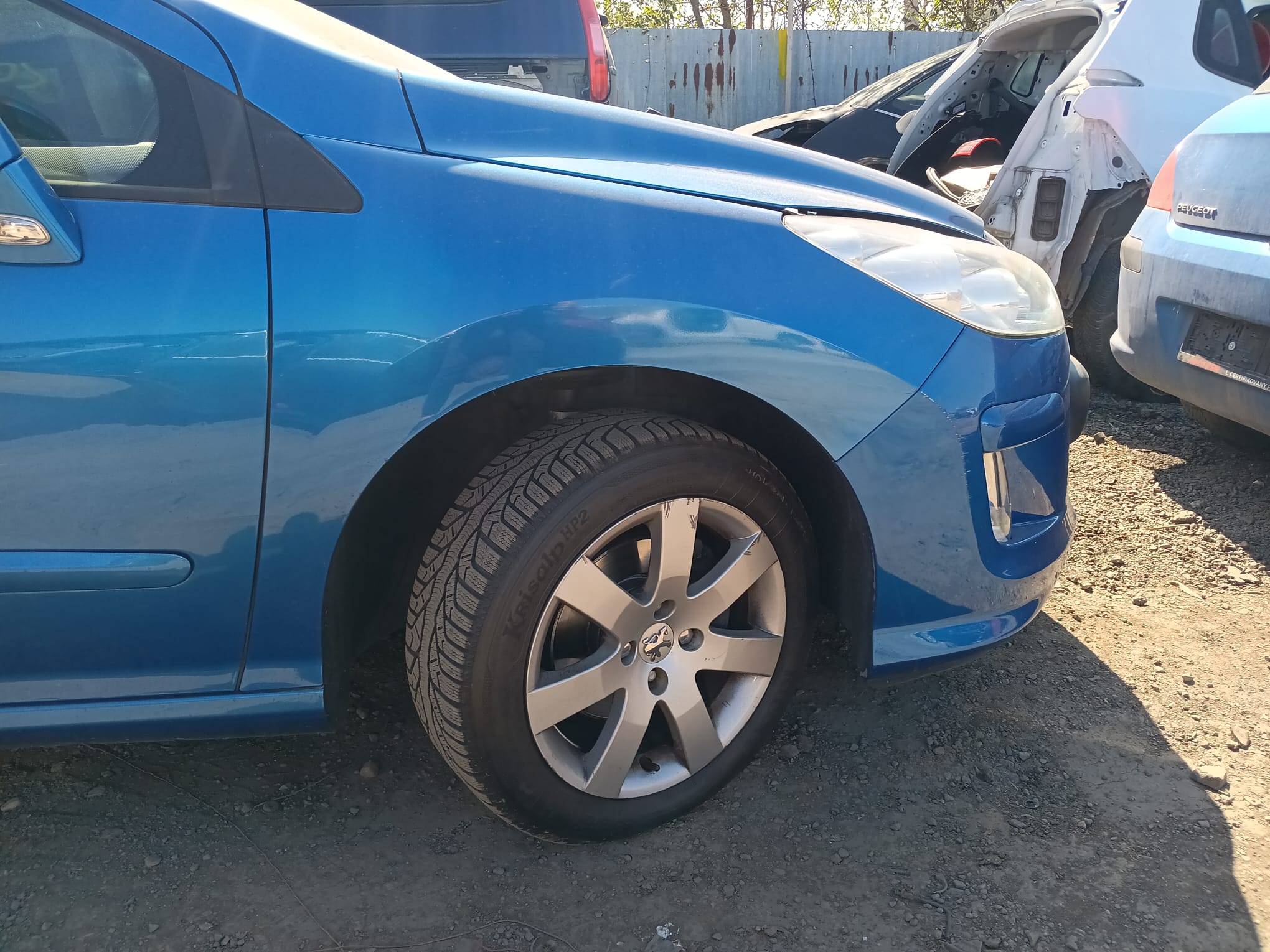 front_right_fender