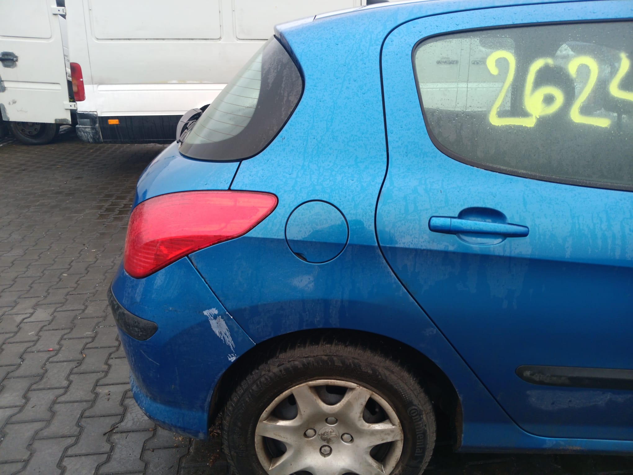 rear_right_fender