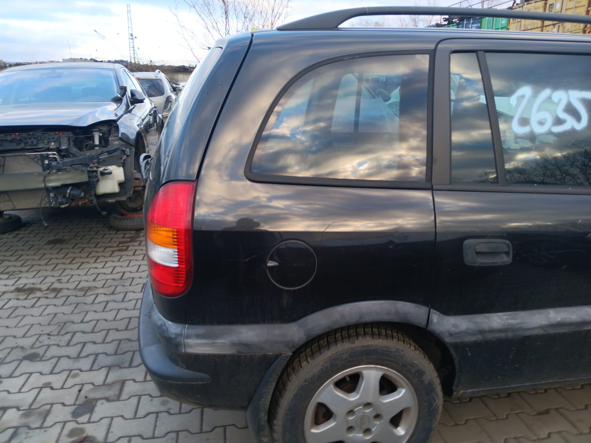 rear_right_fender