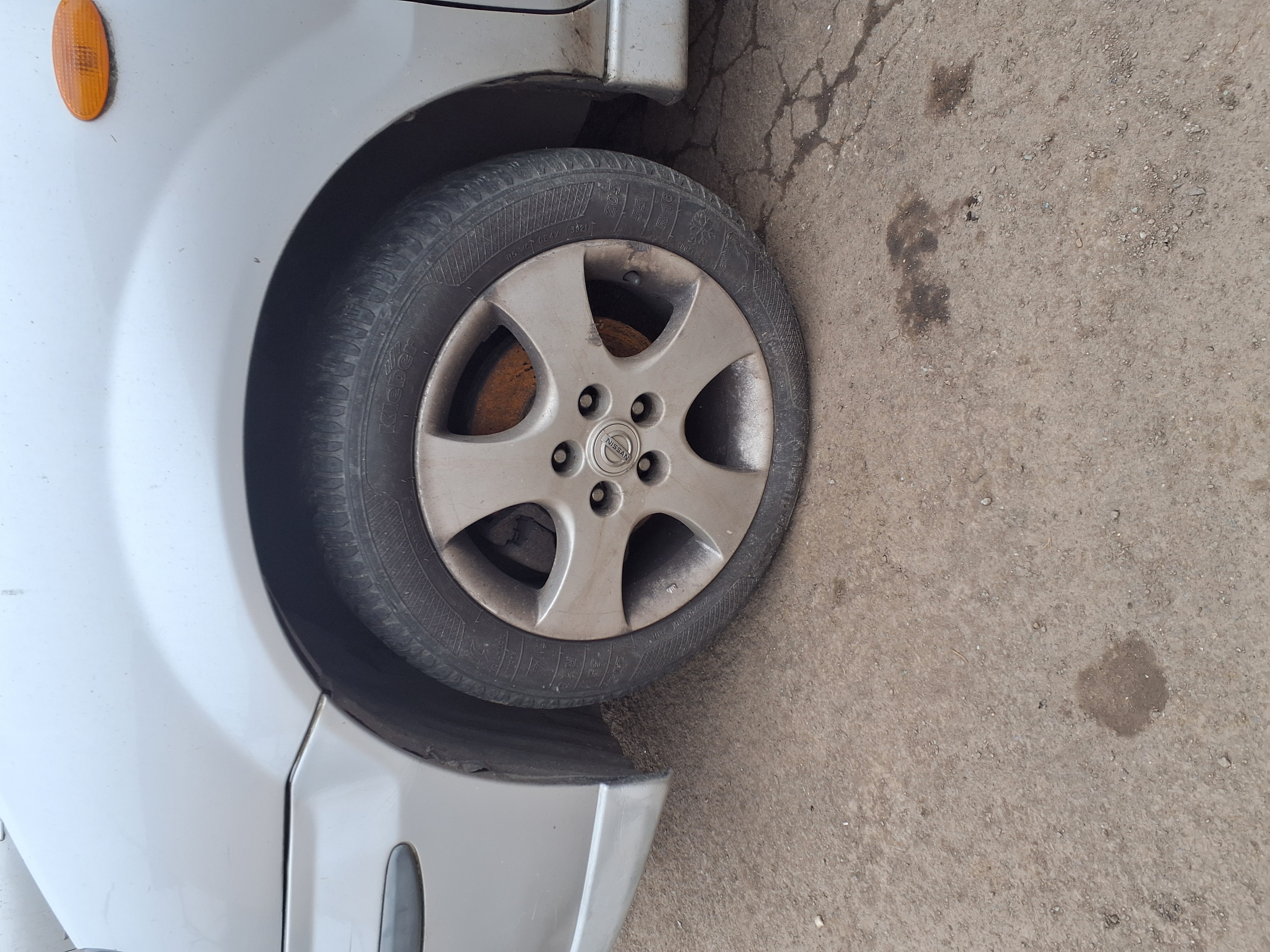 front_left_wheel
