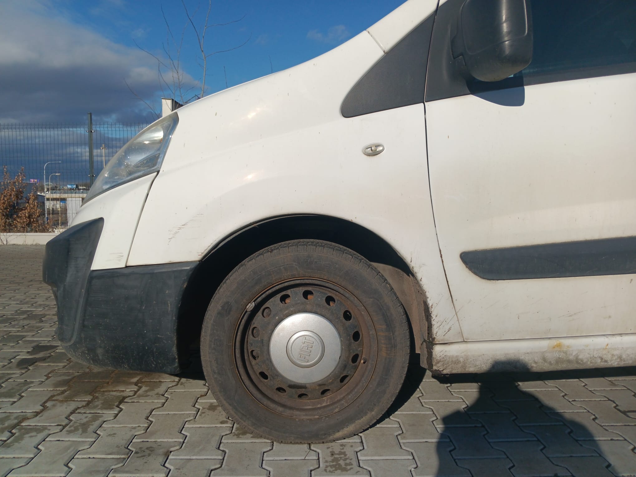 front_left_fender