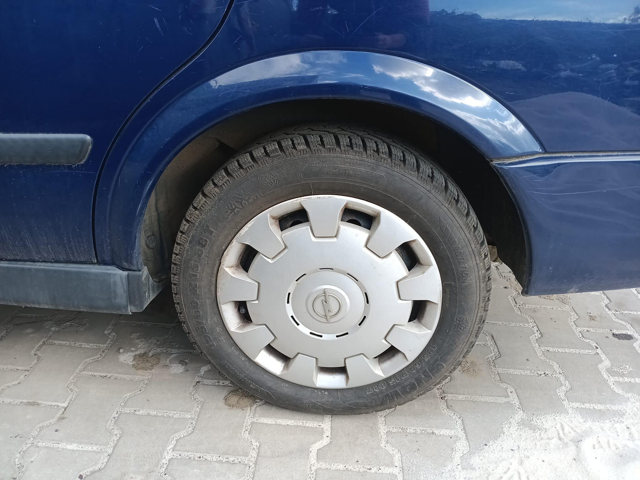 rearleftwheel