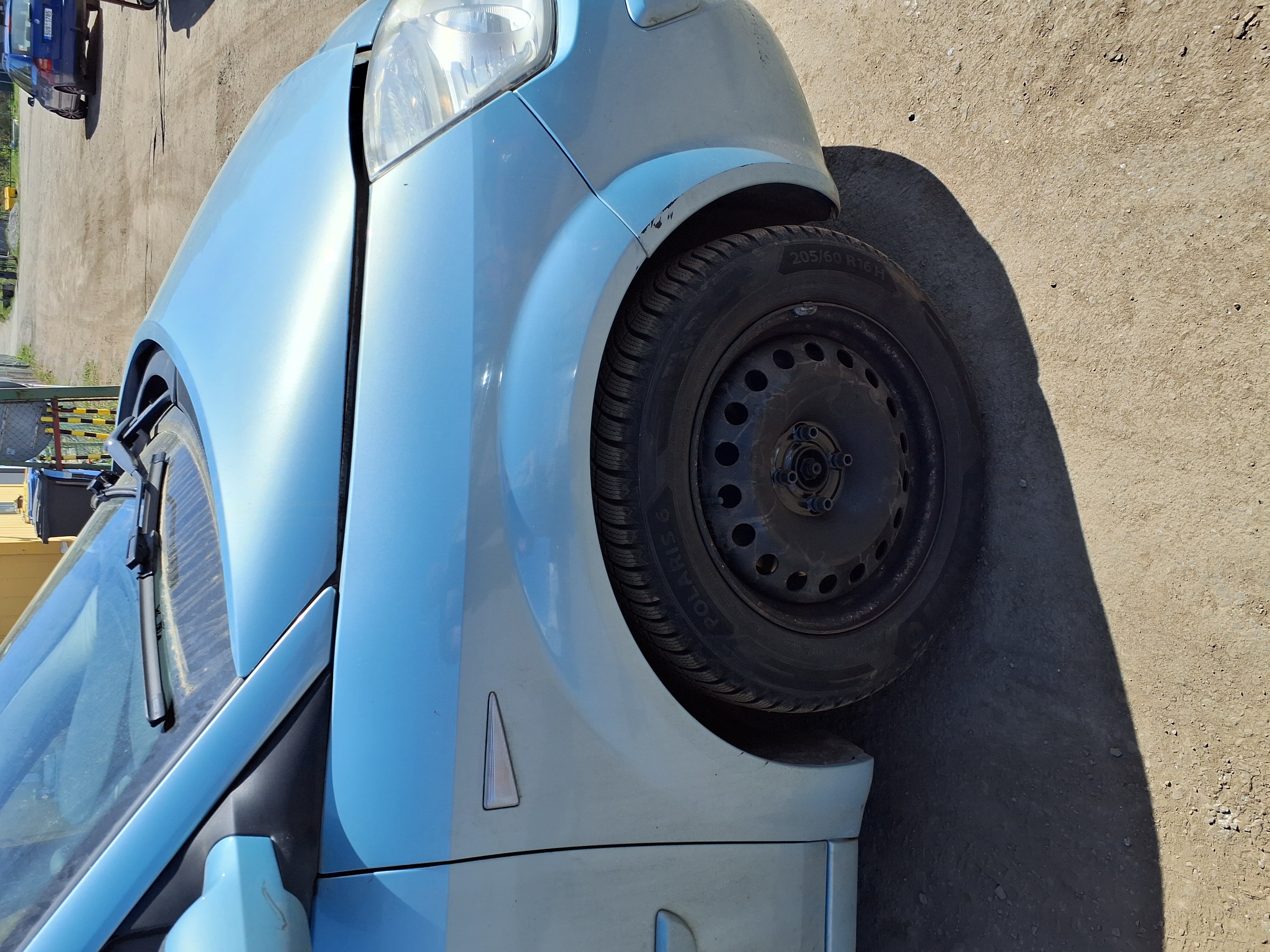 front_right_fender