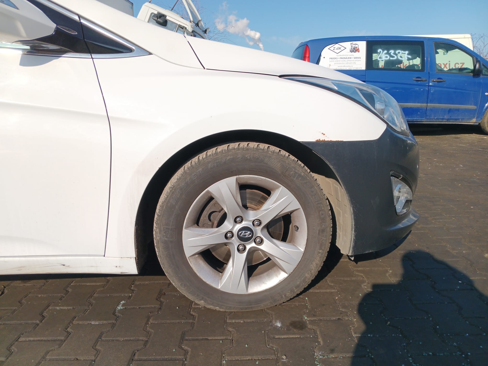 front_right_fender
