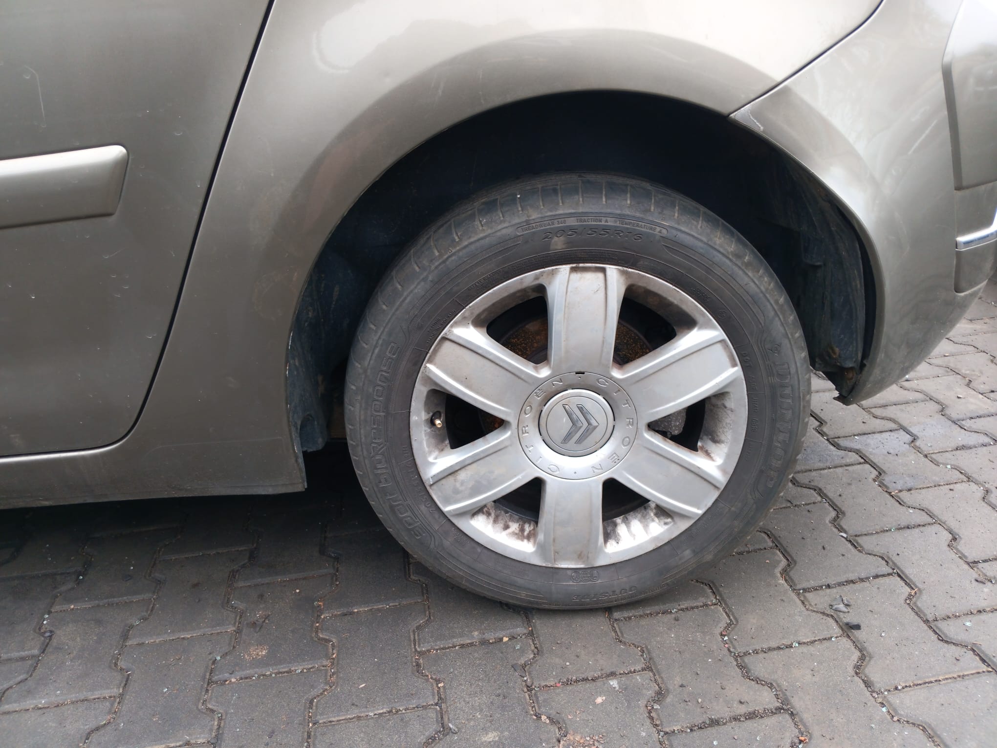 rear_left_wheel