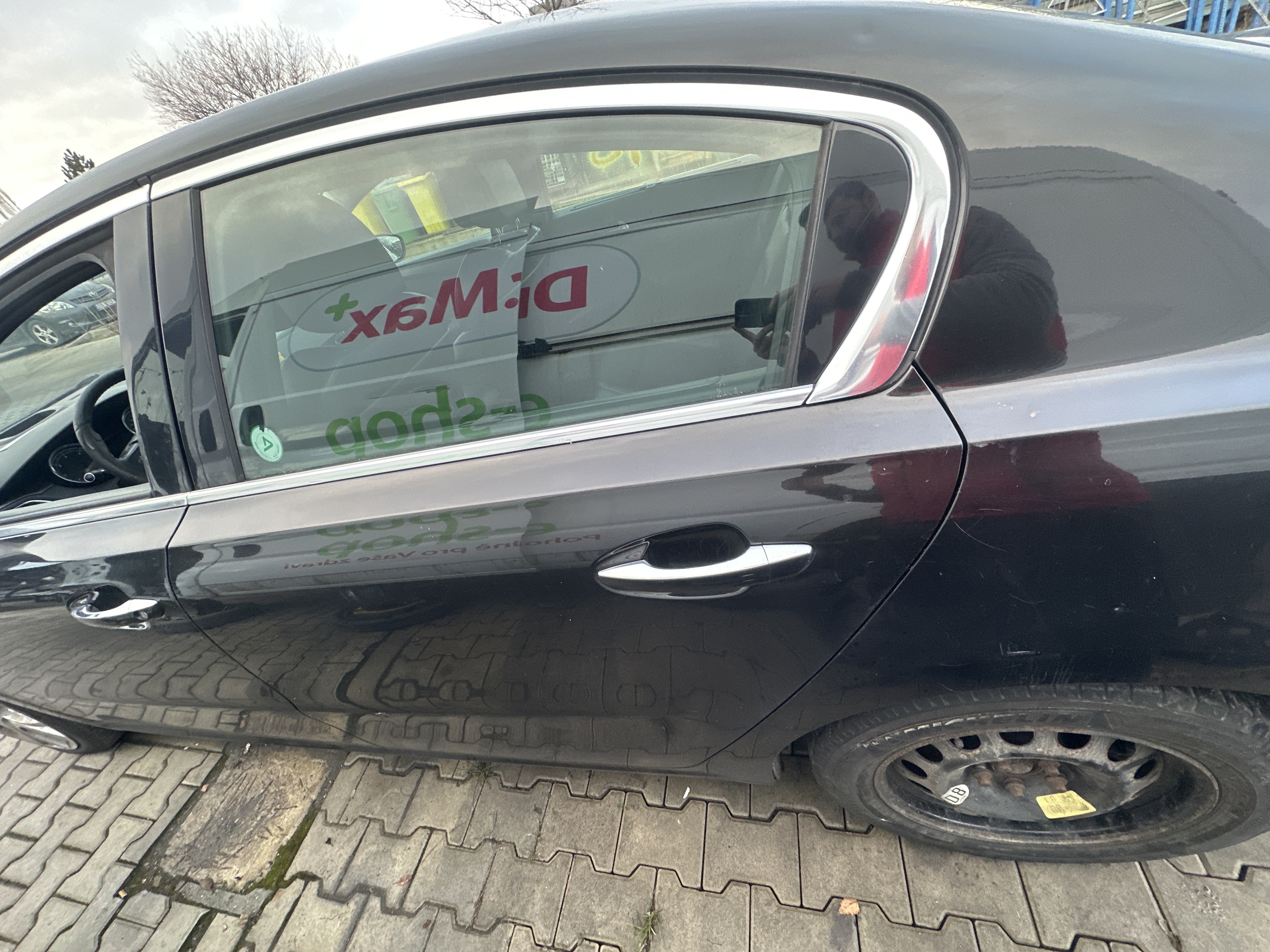 left_rear_door