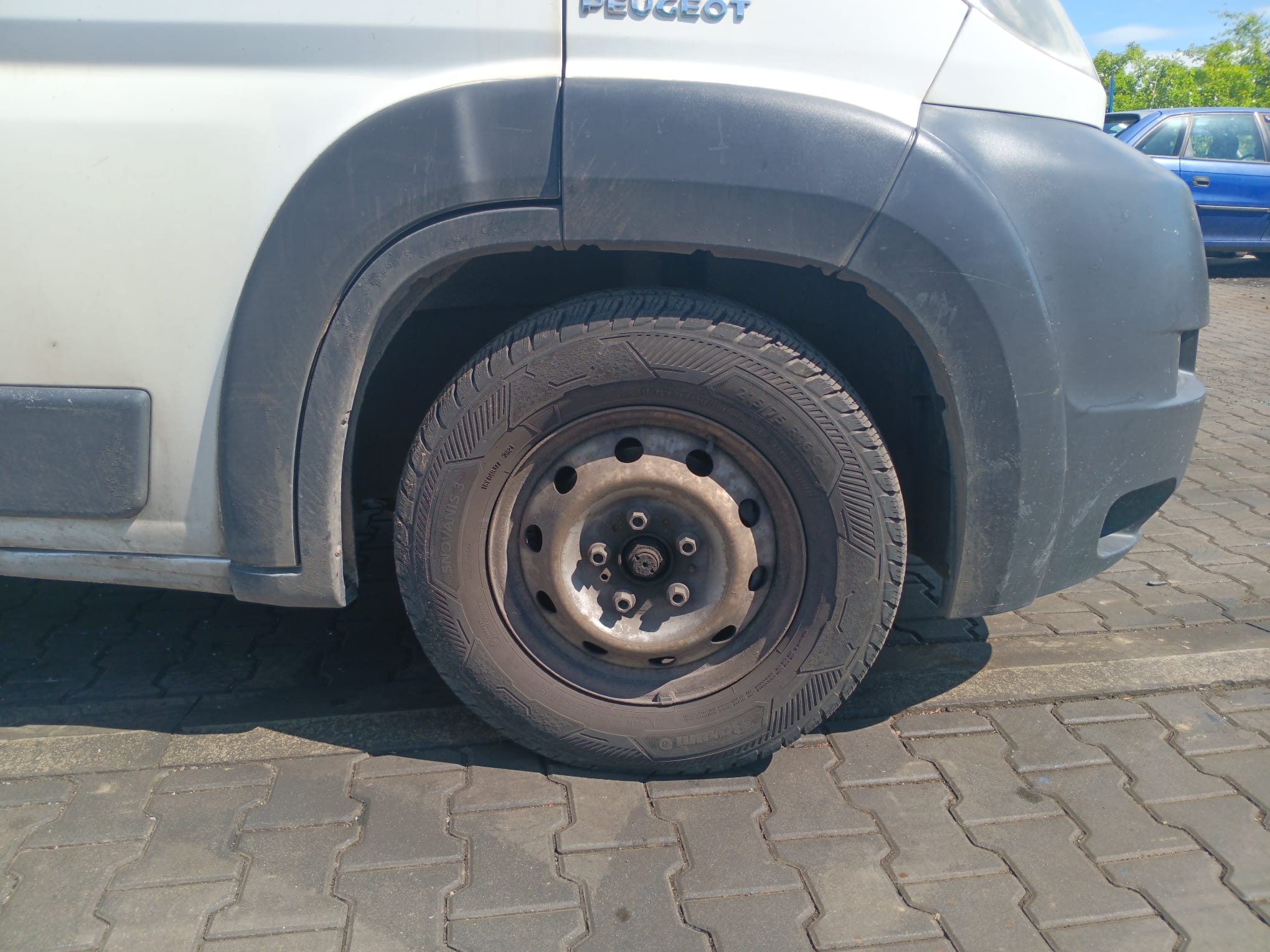 front_right_wheel