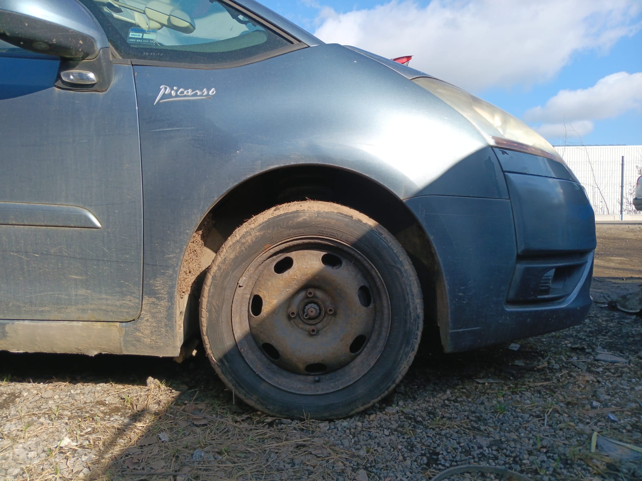 front_right_fender